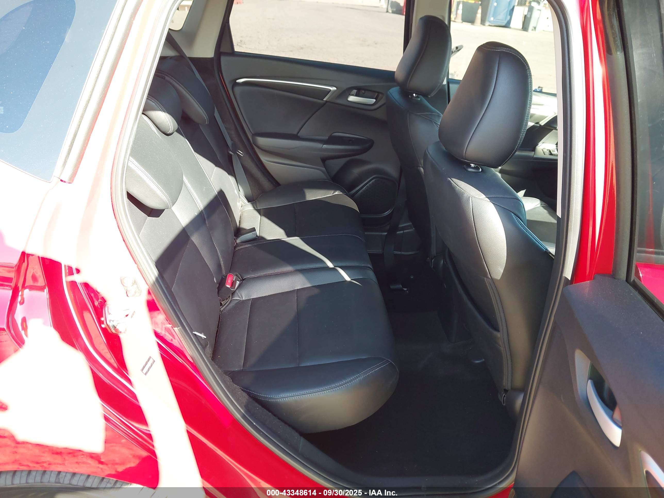 HONDA FIT image 8