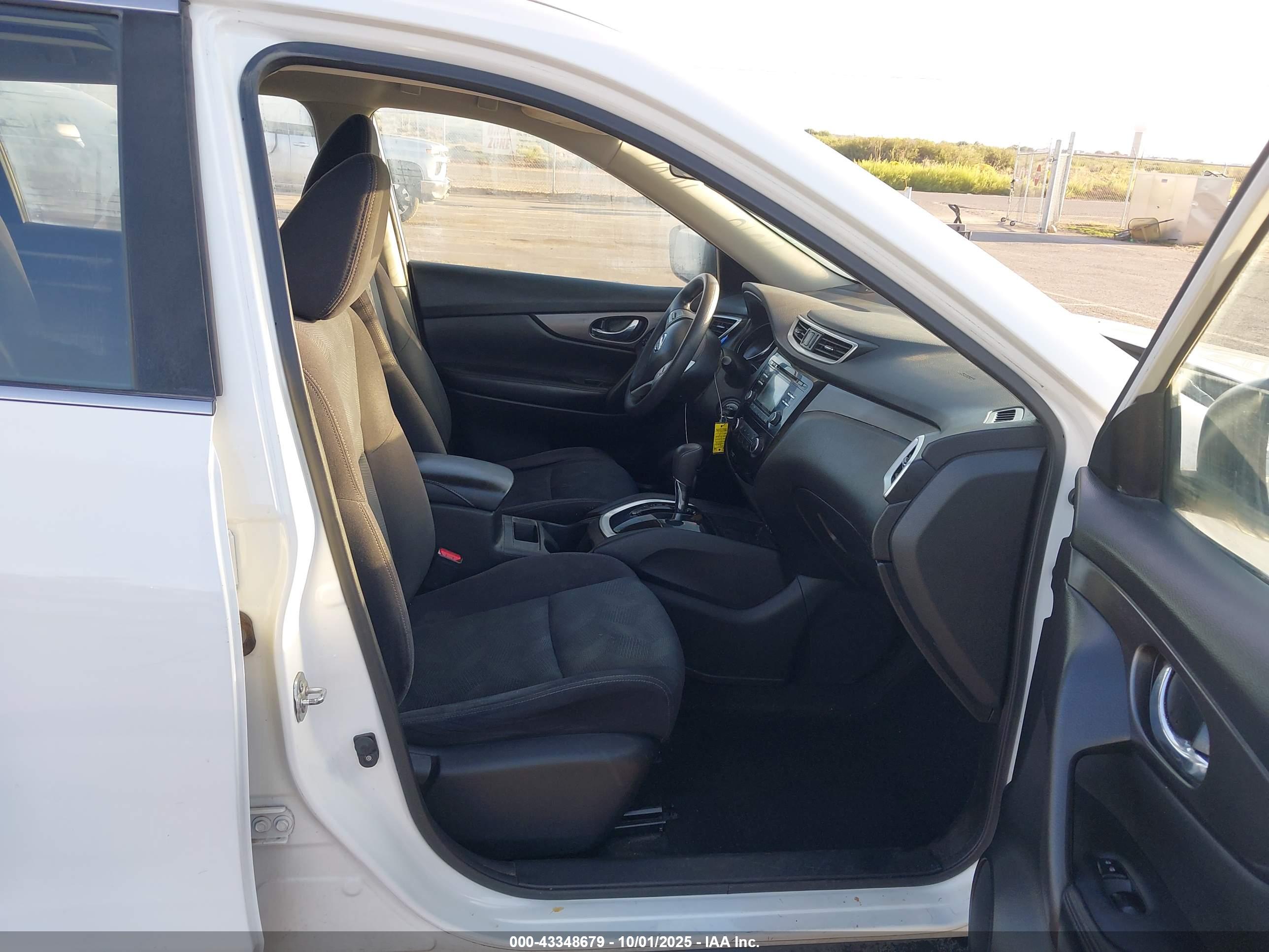 NISSAN ROGUE image 5
