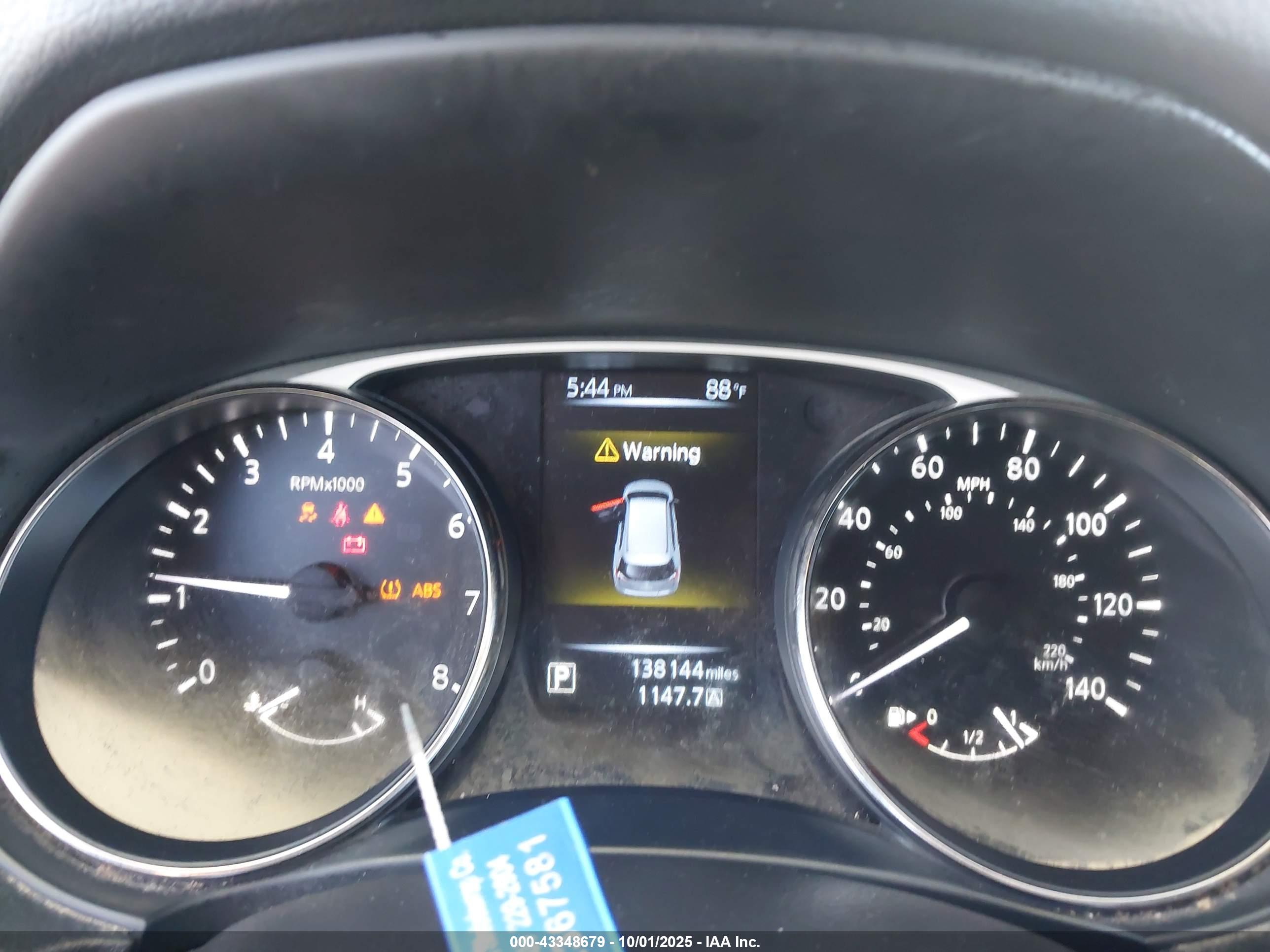 NISSAN ROGUE image 7