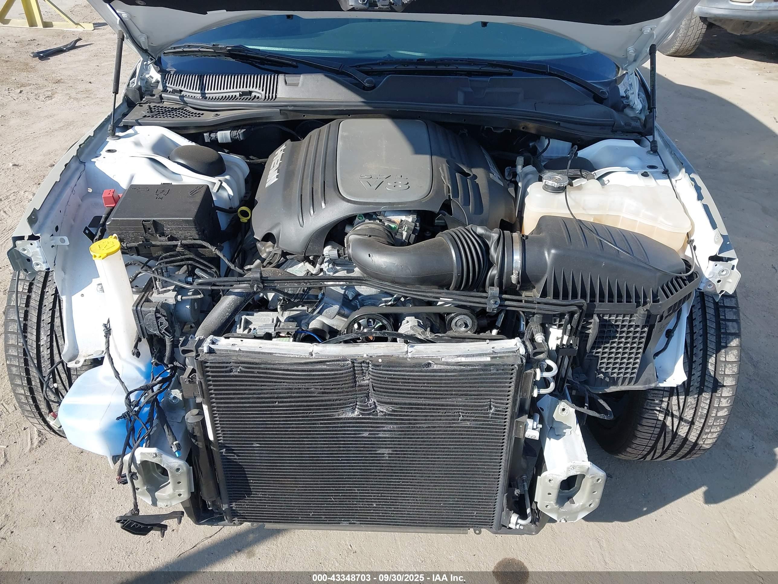 DODGE CHALLENGER image 10