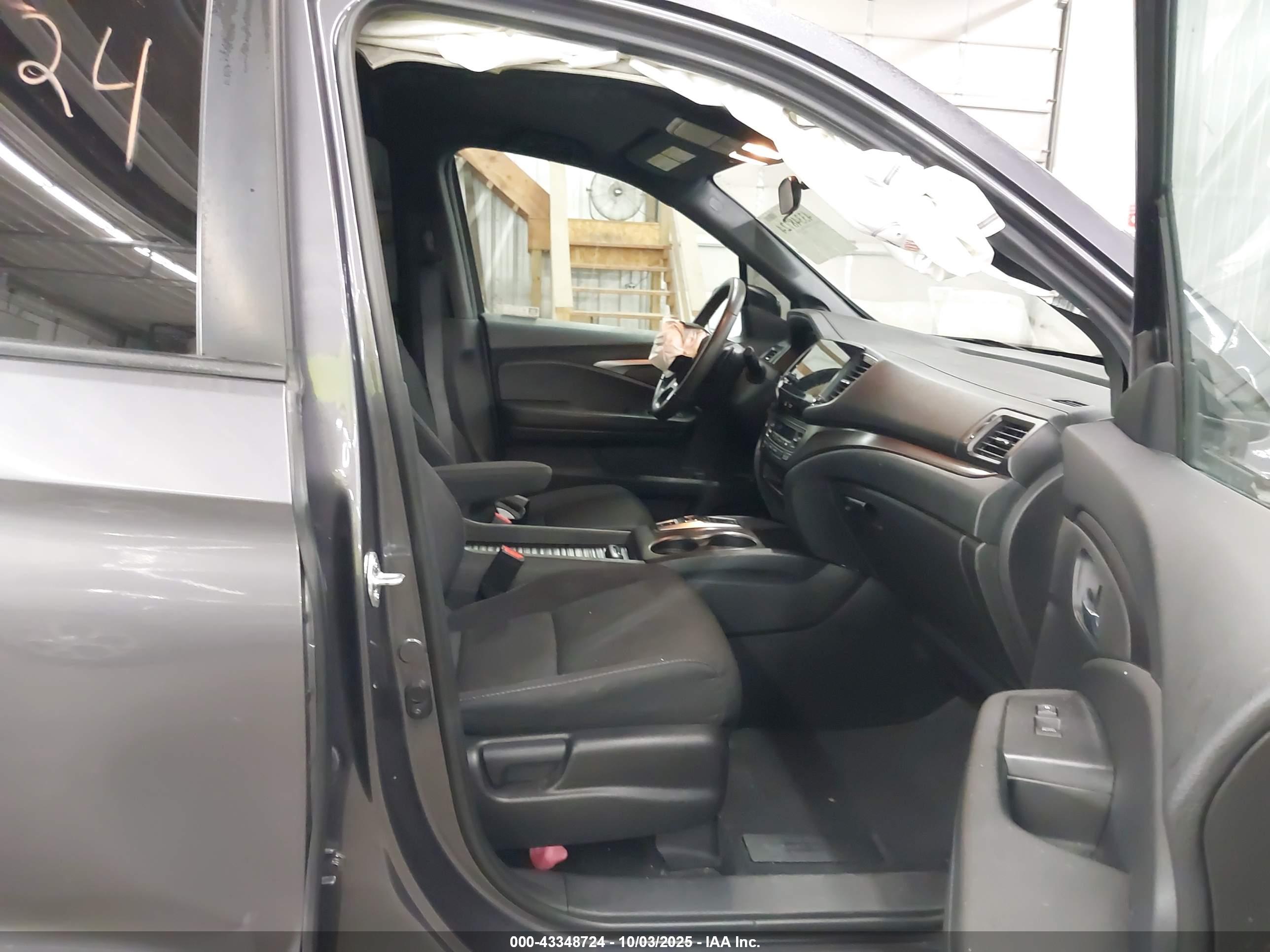HONDA PASSPORT image 5