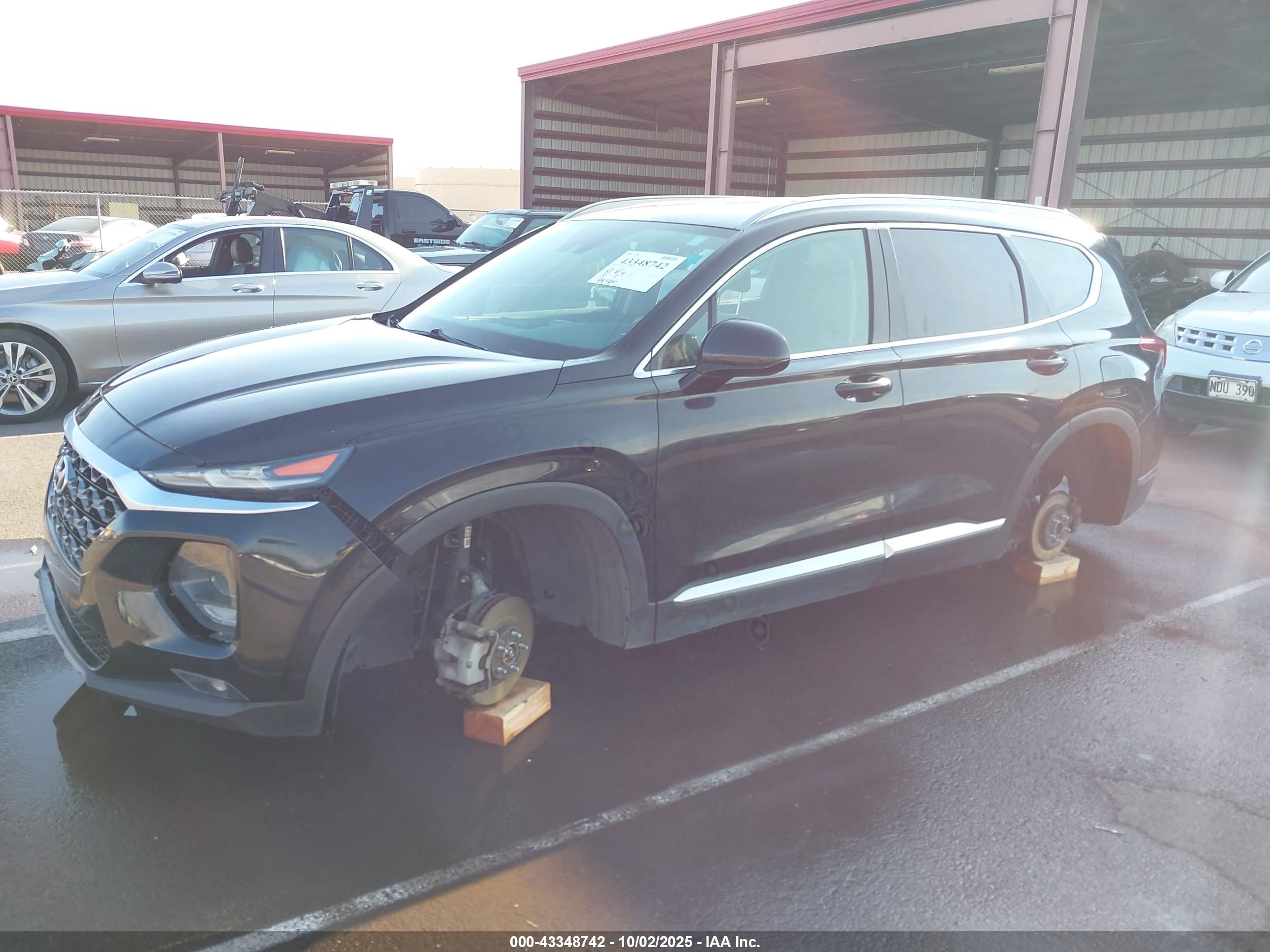HYUNDAI SANTA image 6