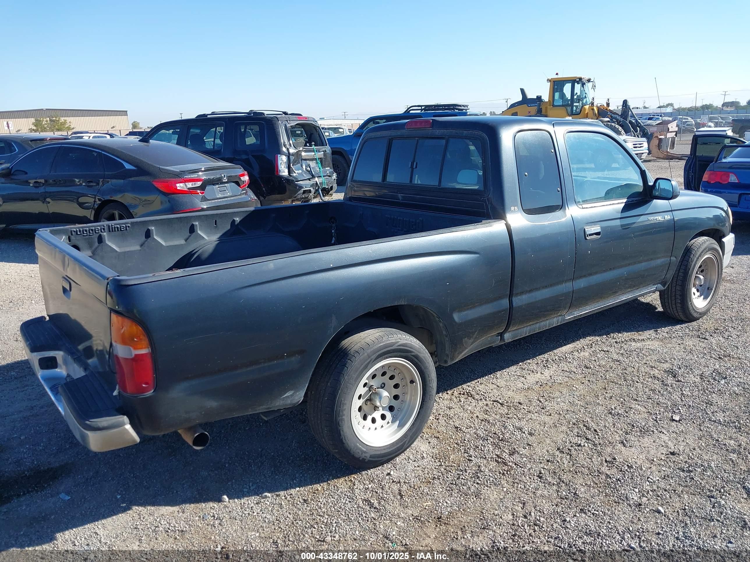 TOYOTA TACOMA image 4