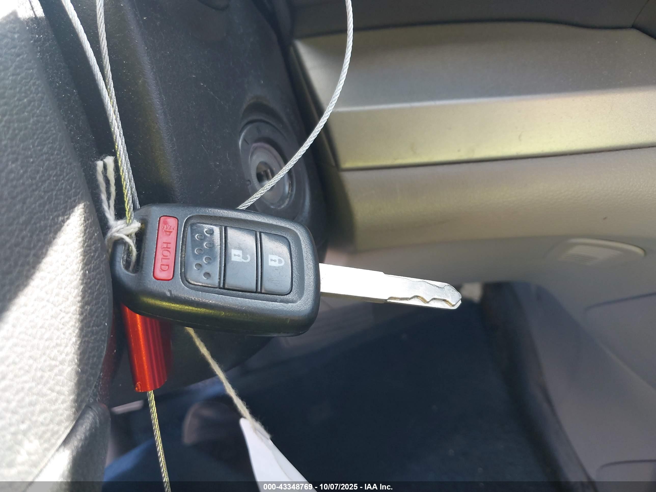HONDA CR-V image 11