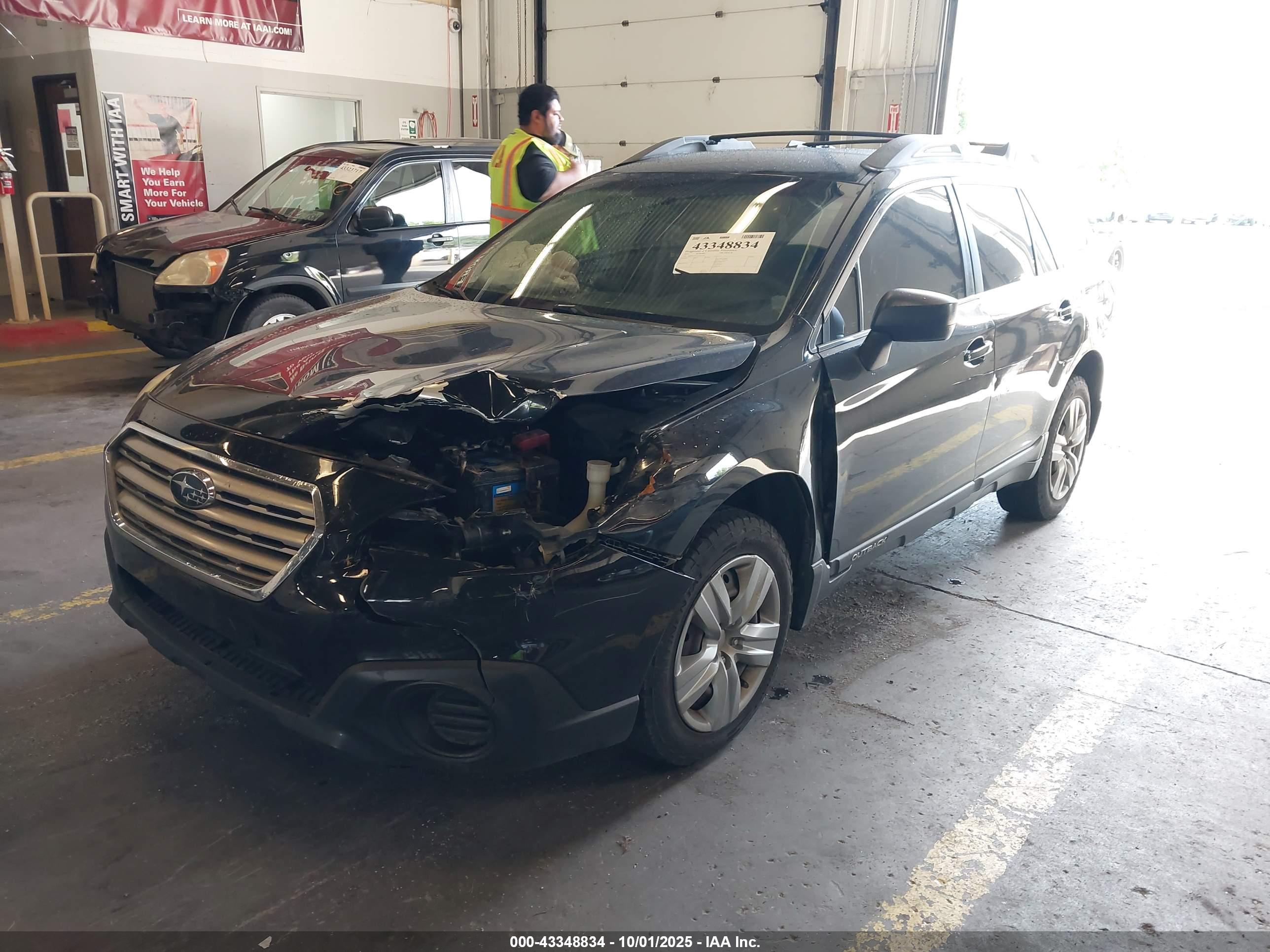 SUBARU OUTBACK image 2