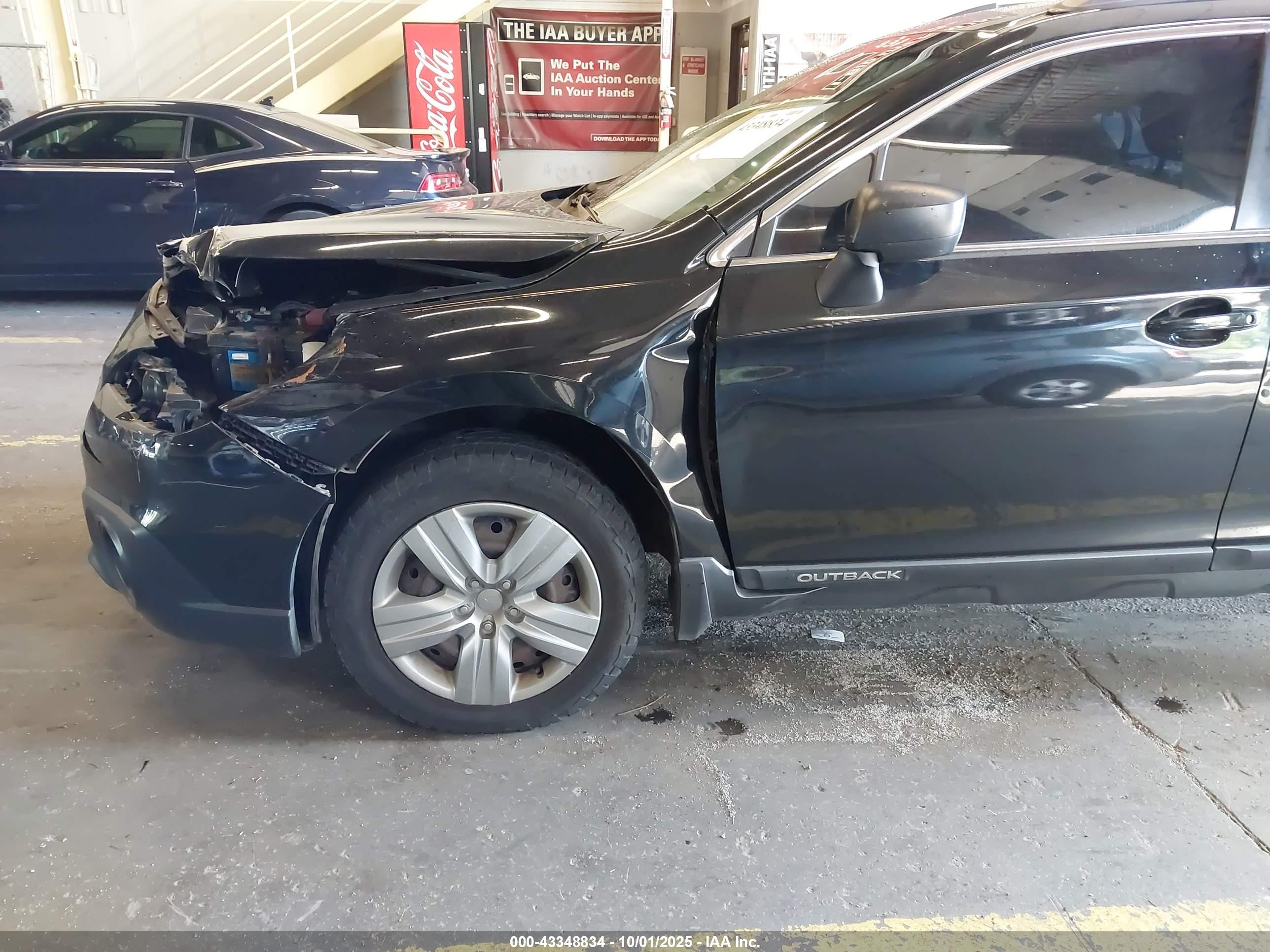 SUBARU OUTBACK image 6