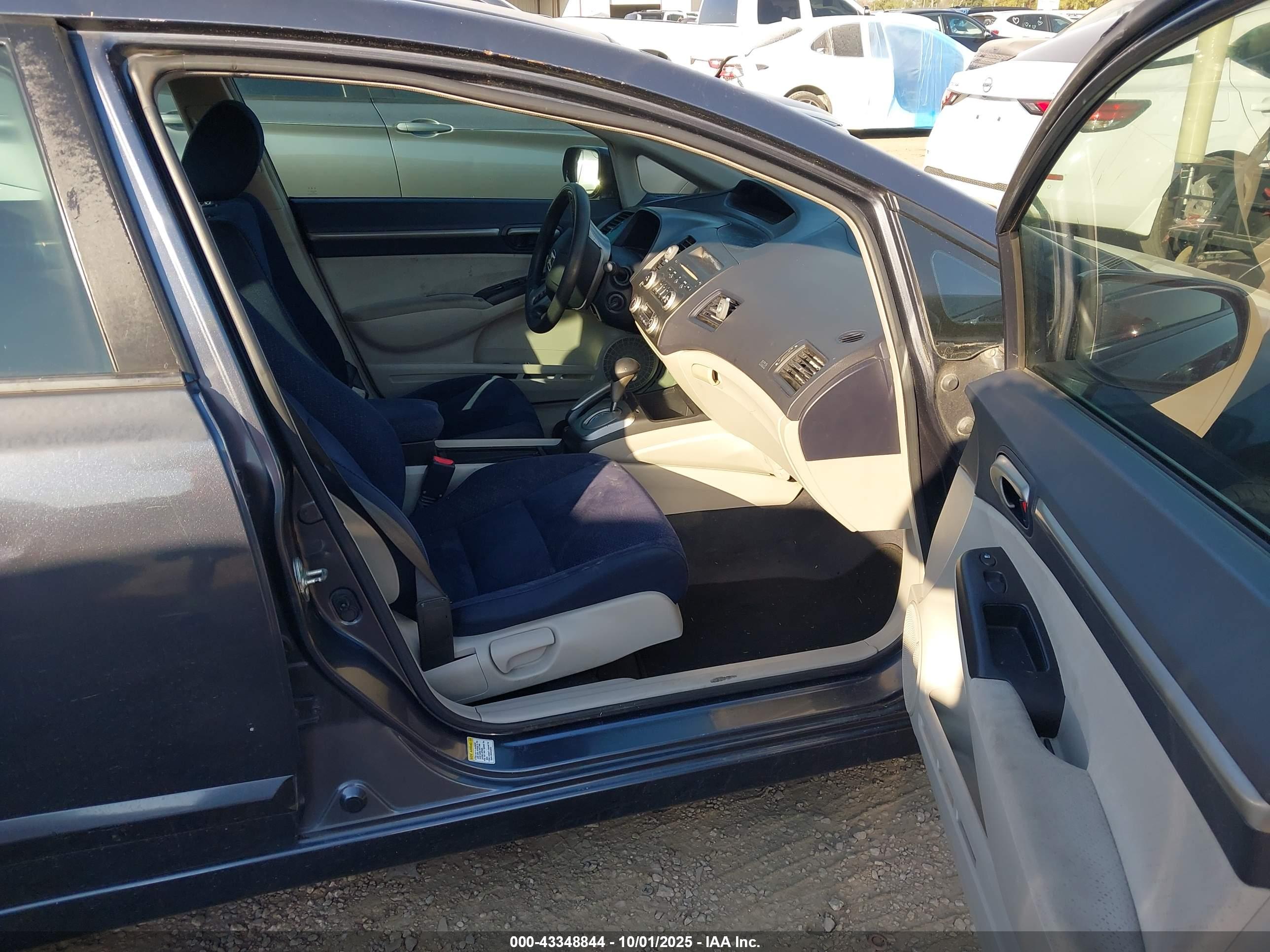 HONDA CIVIC image 5