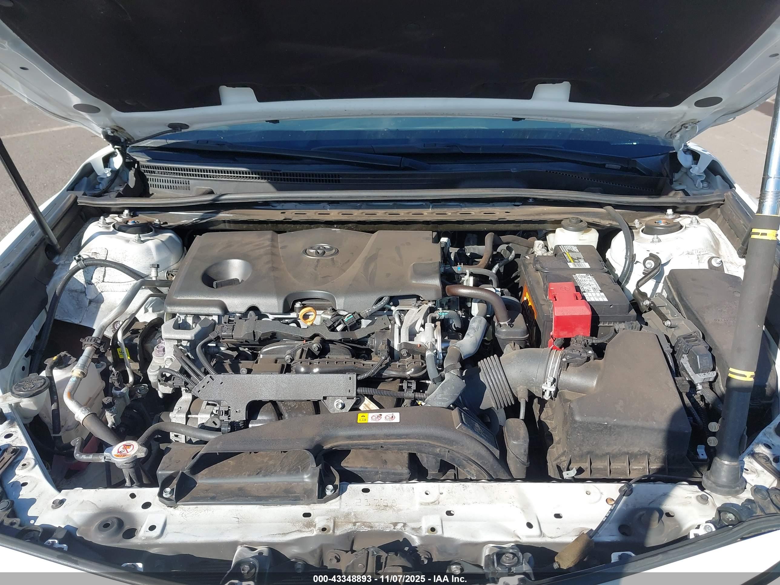 TOYOTA CAMRY image 10