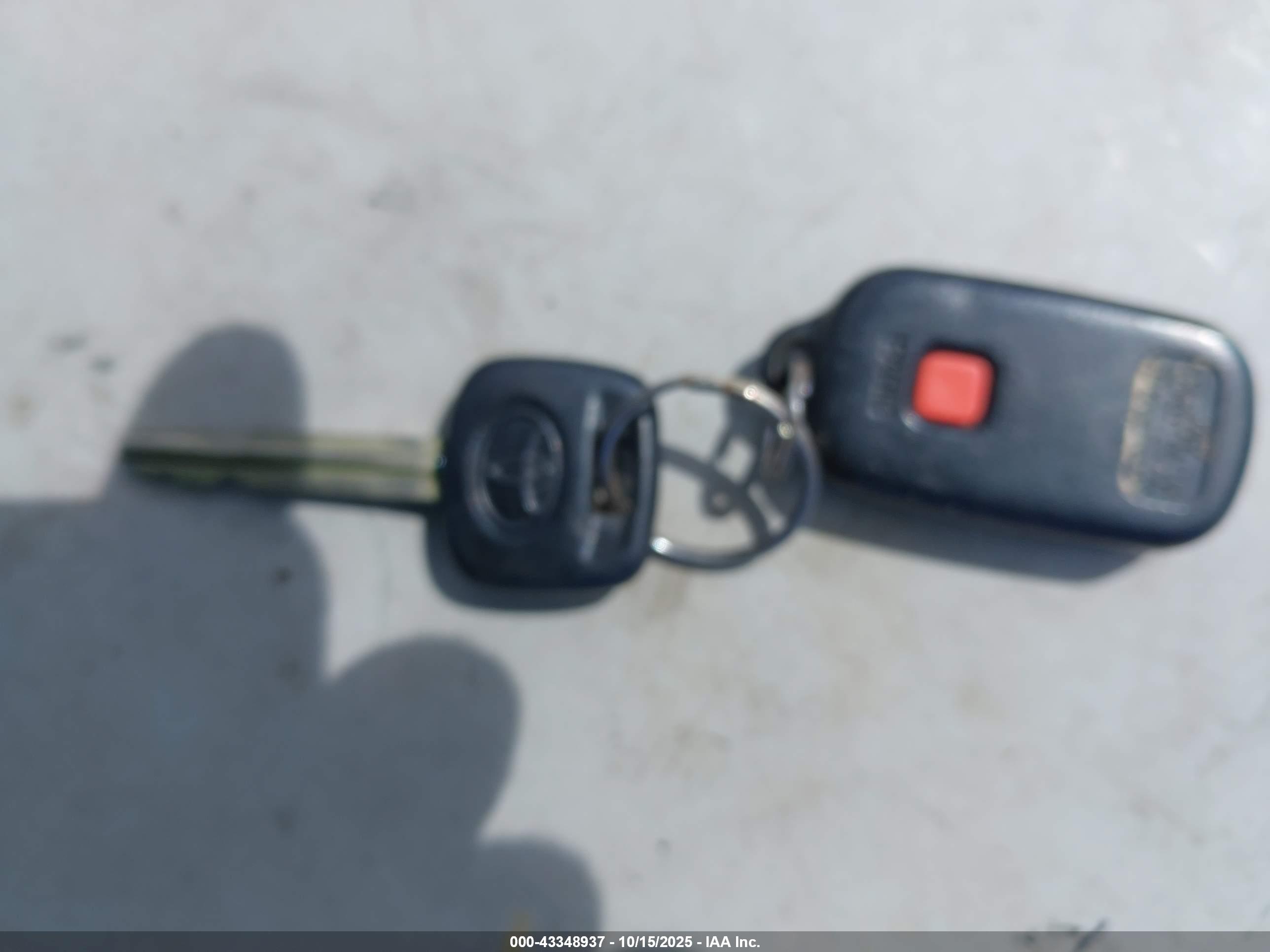 TOYOTA COROLLA image 11