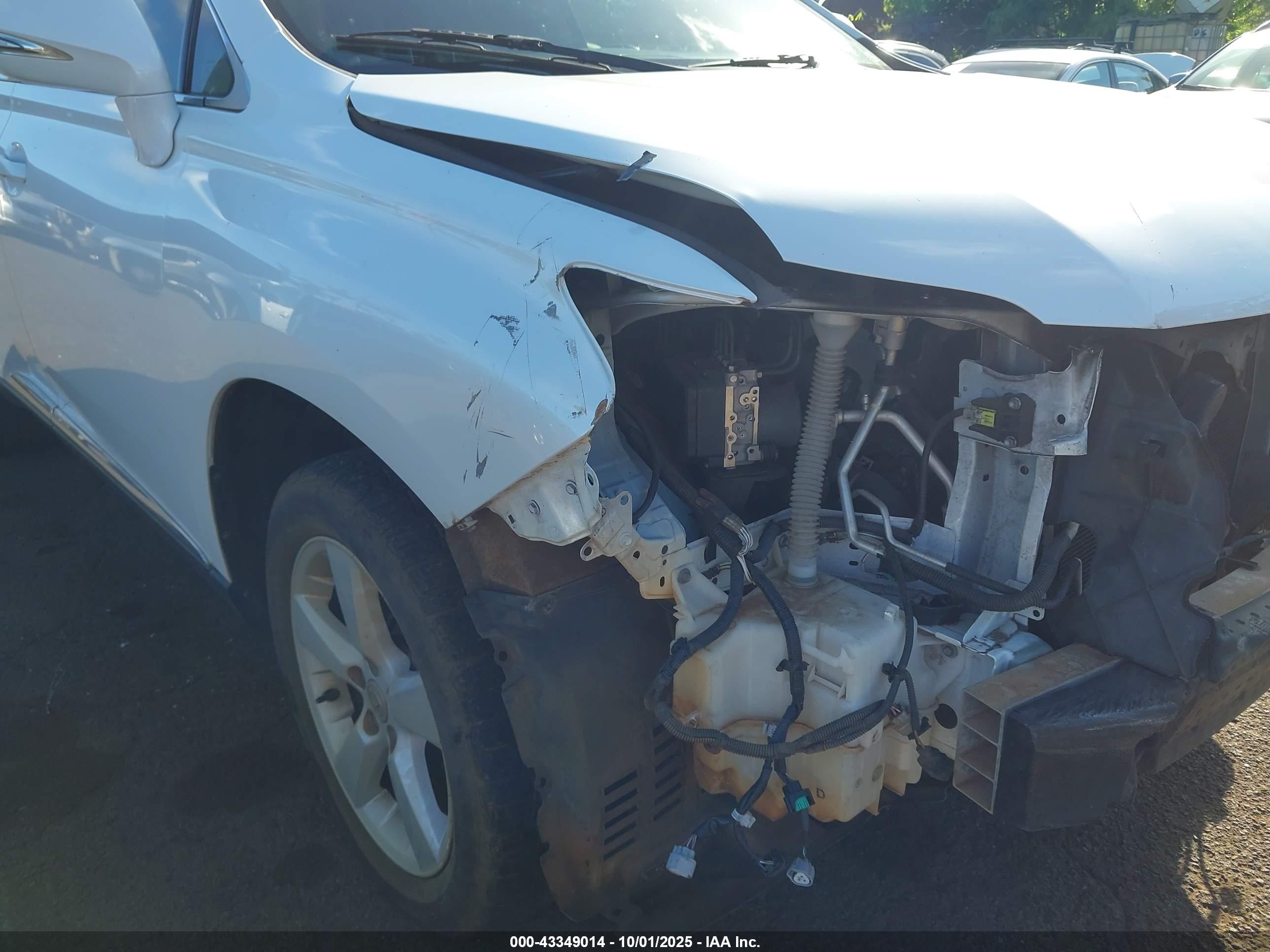 LEXUS RX image 6