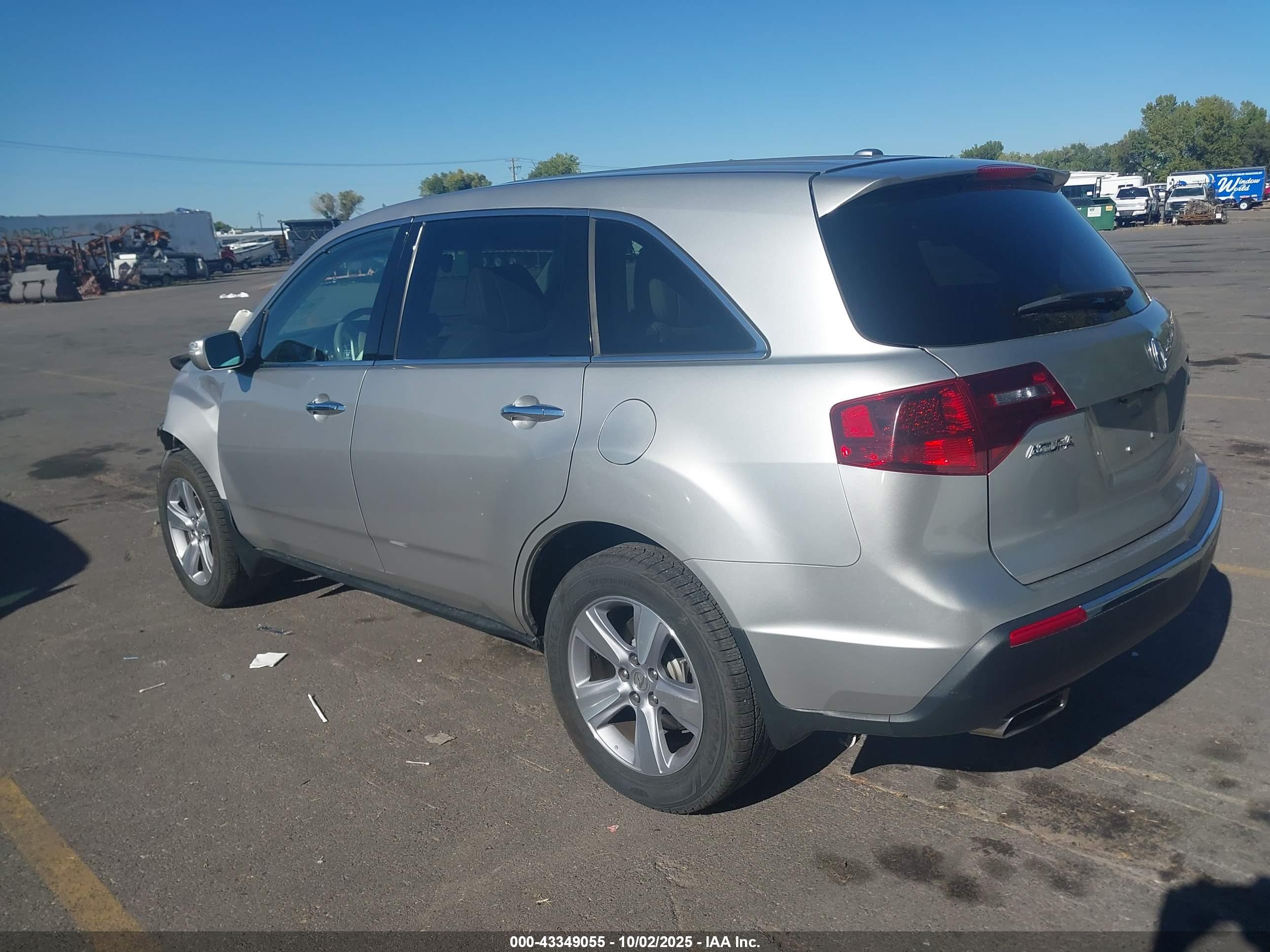 ACURA MDX image 3