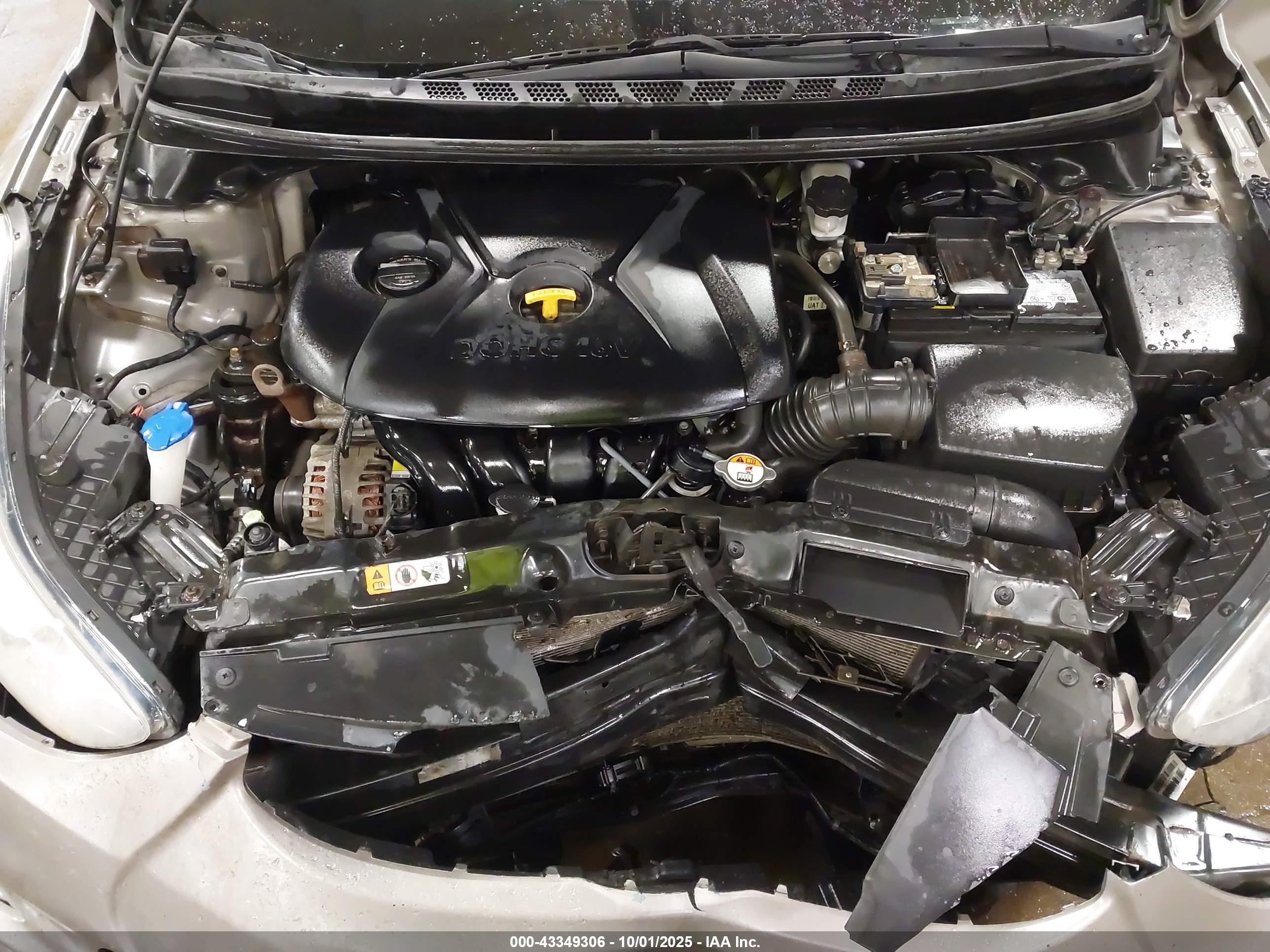 HYUNDAI ELANTRA image 10