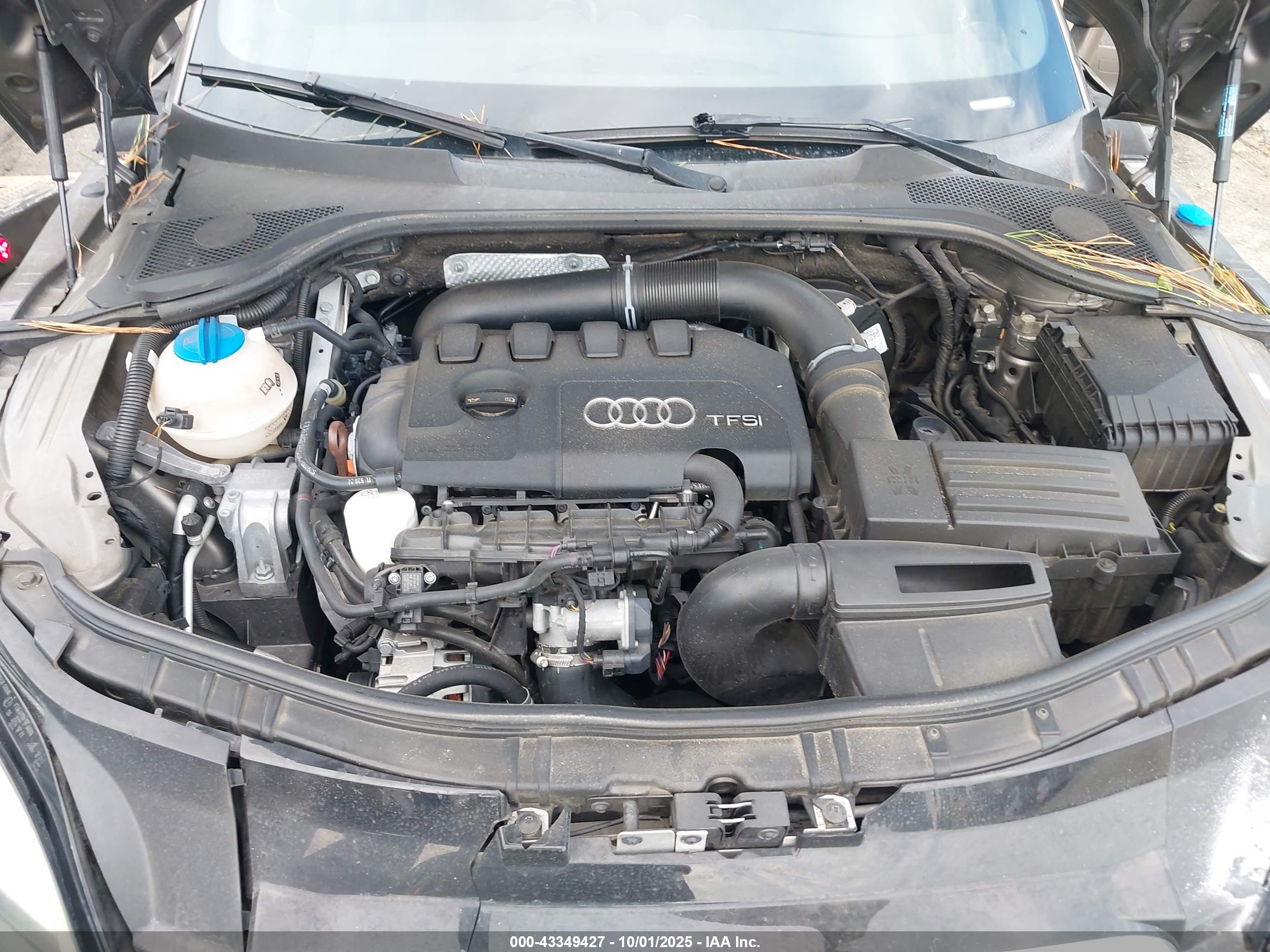 AUDI TT image 10