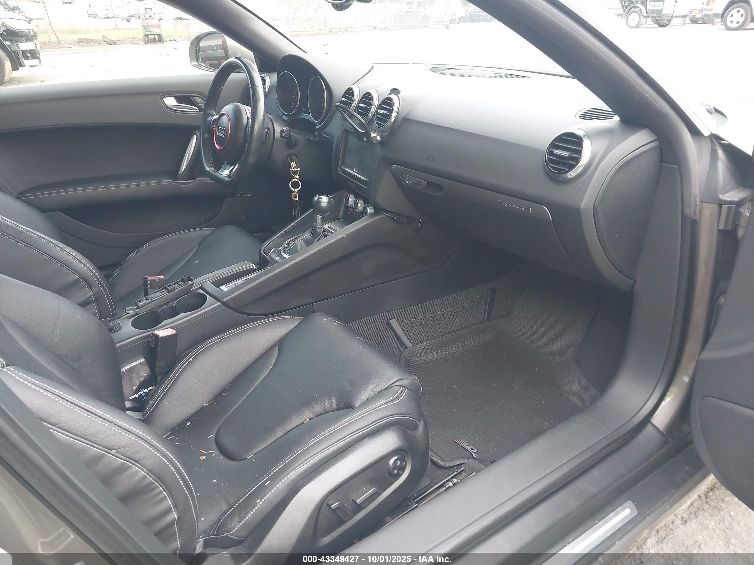 AUDI TT image 5
