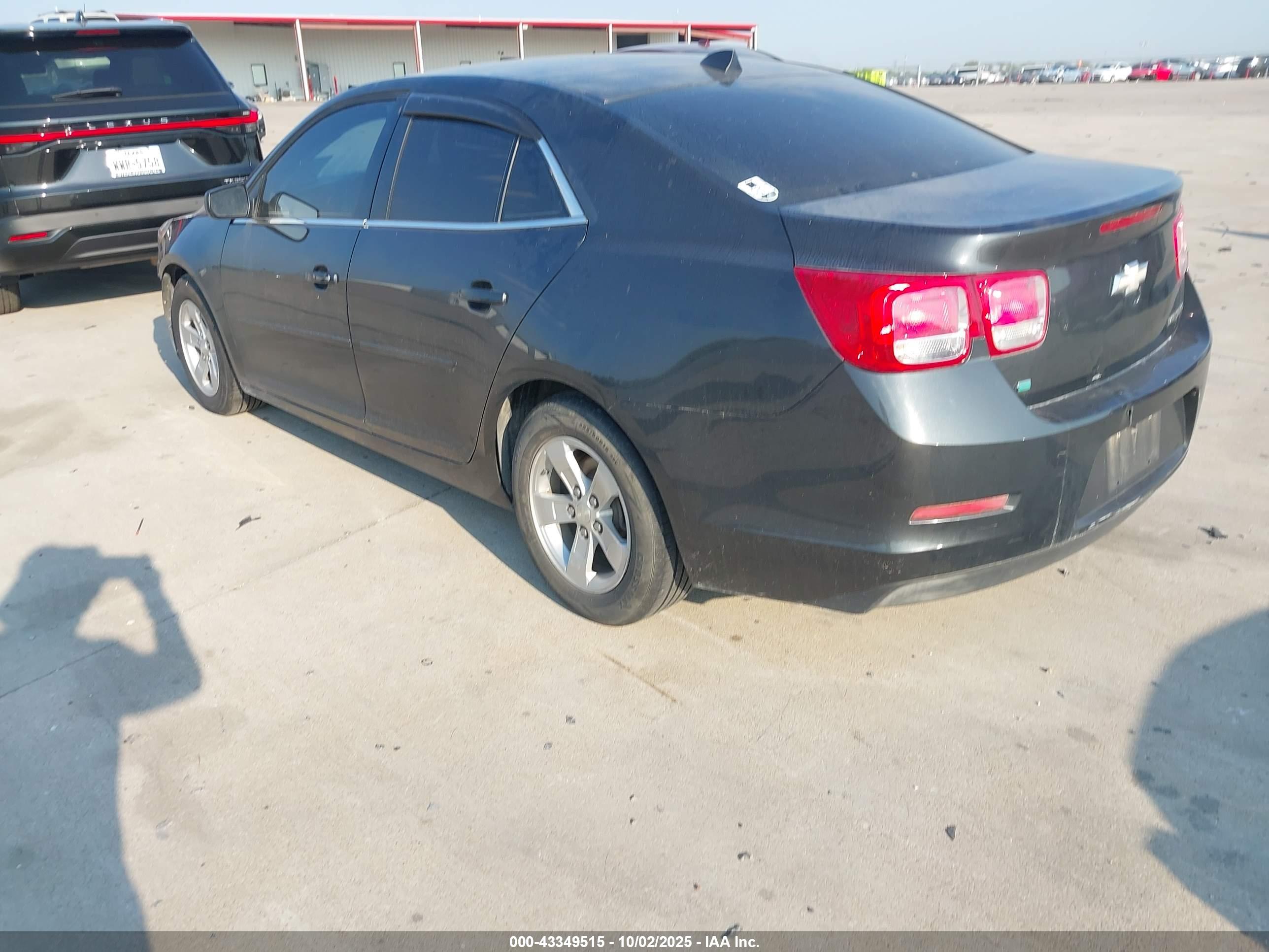 CHEVROLET MALIBU image 3