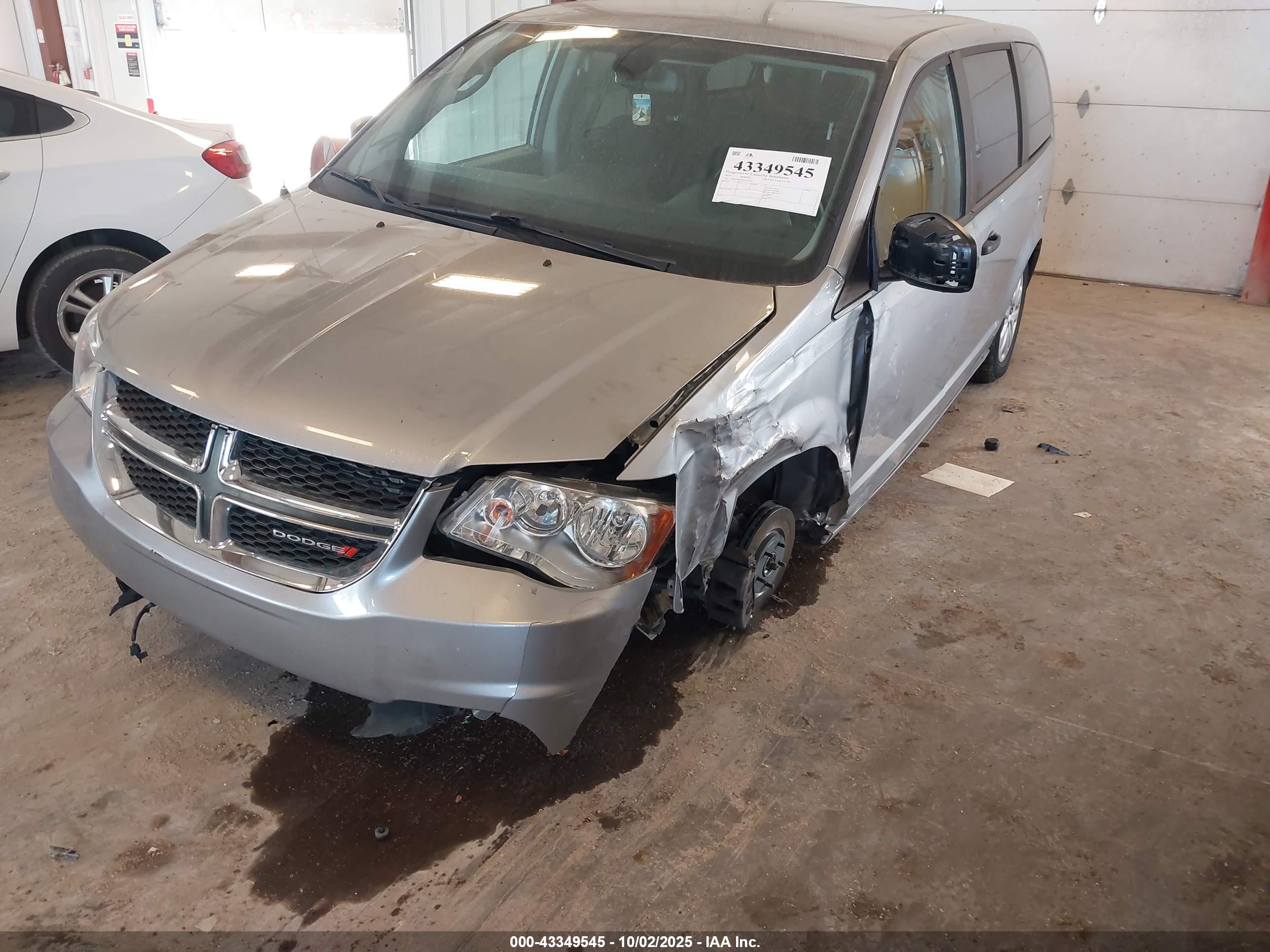 DODGE GRAND image 6