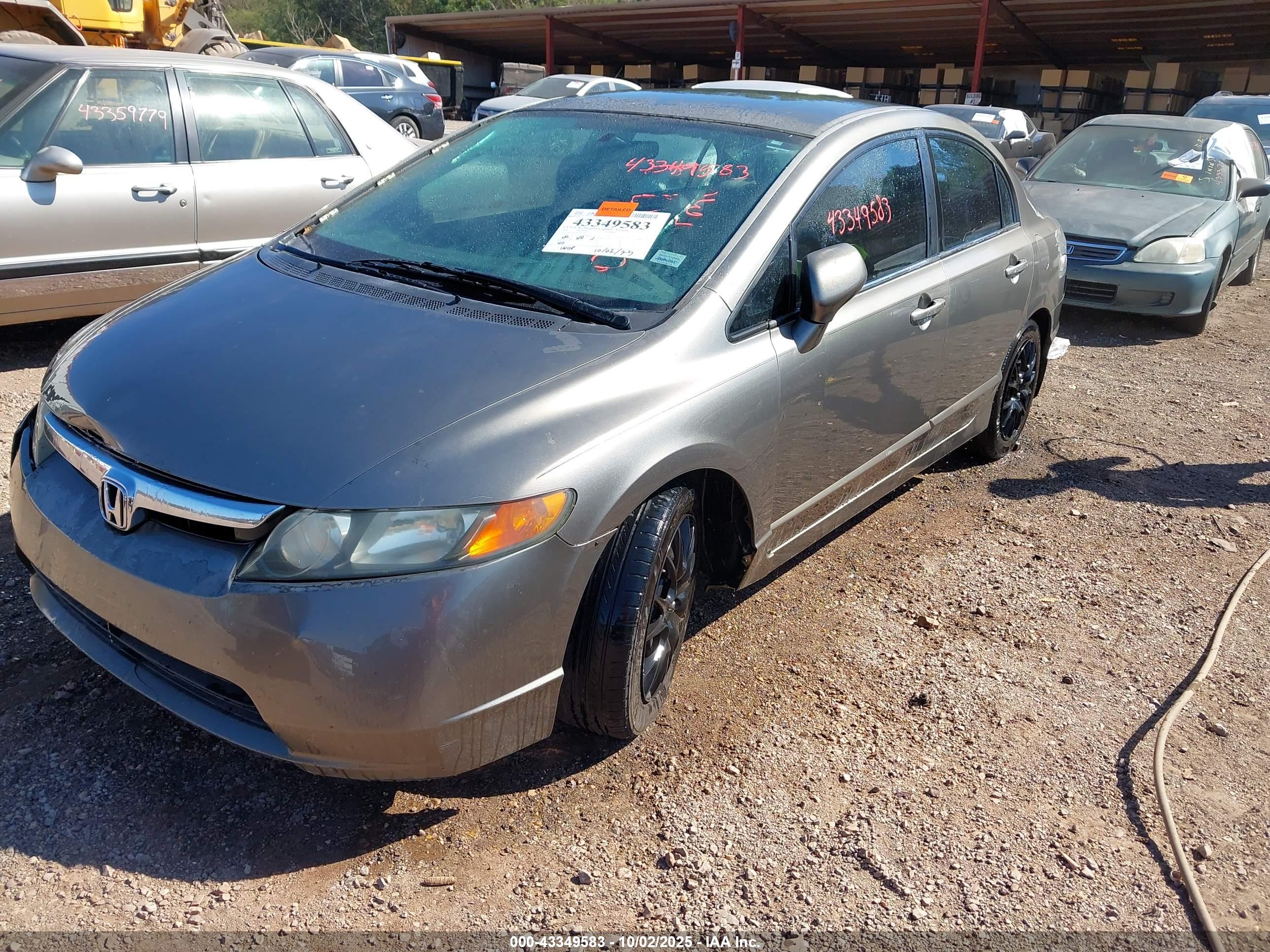 HONDA CIVIC image 2