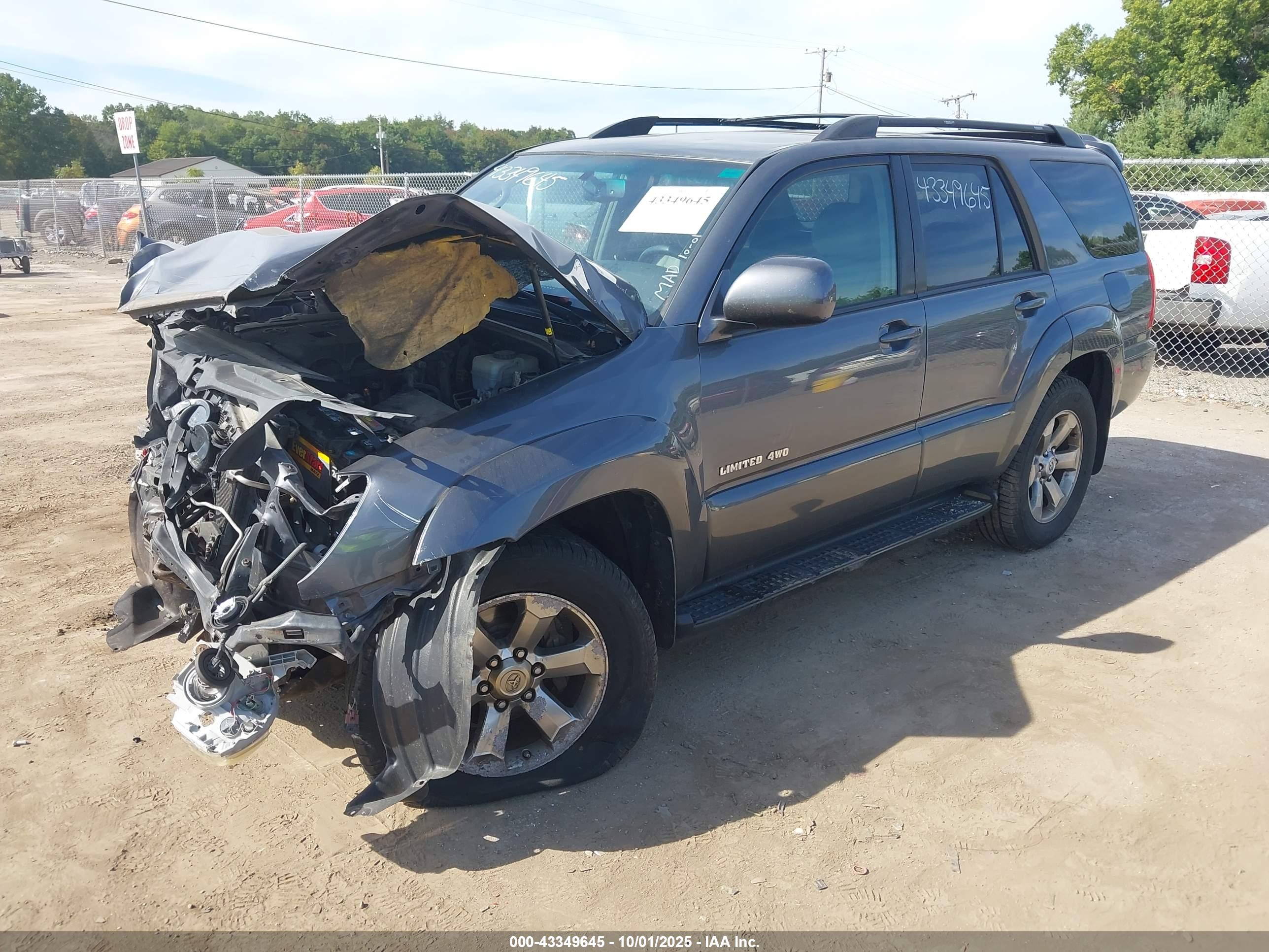 TOYOTA 4RUNNER image 2