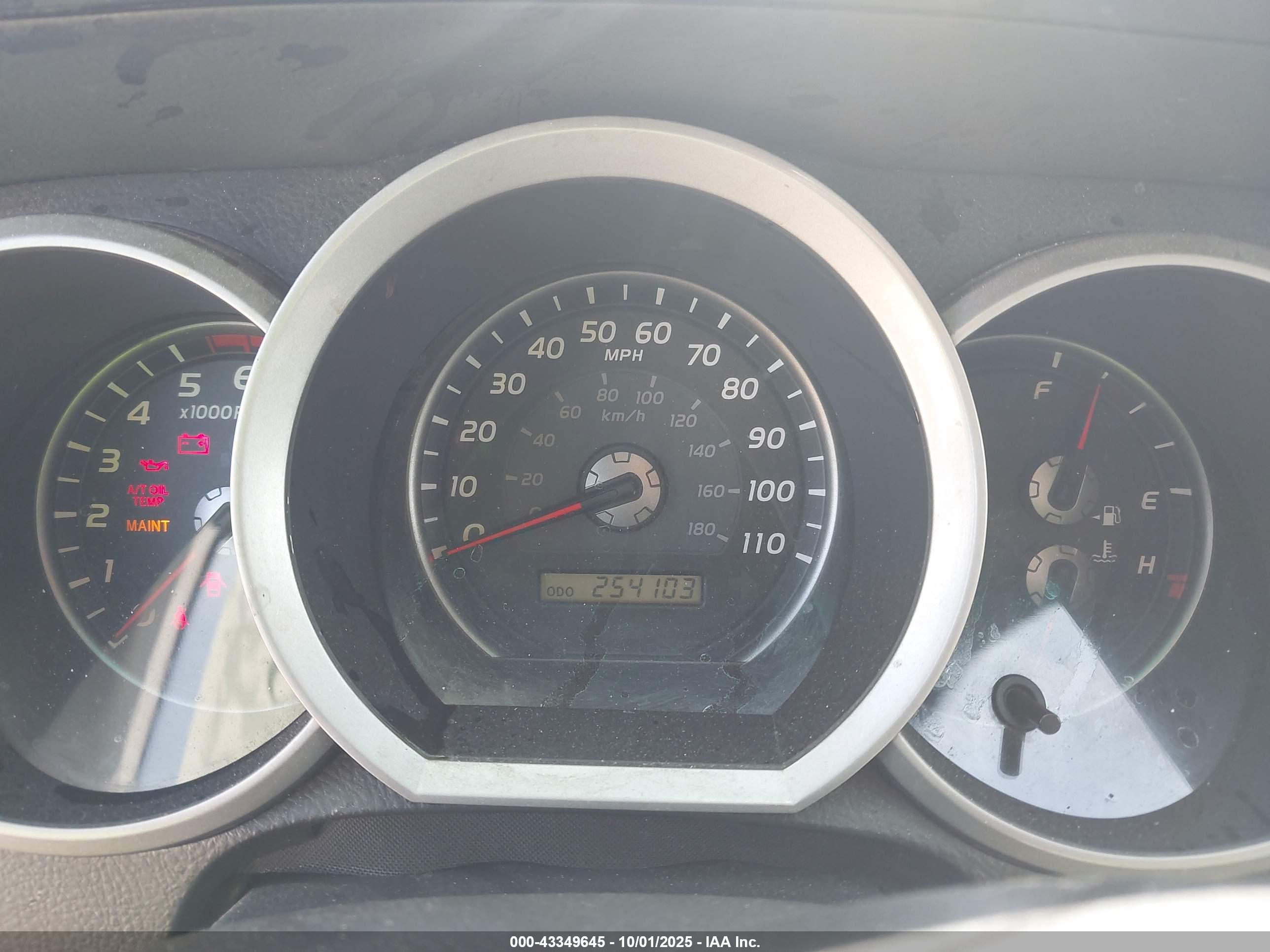 TOYOTA 4RUNNER image 7