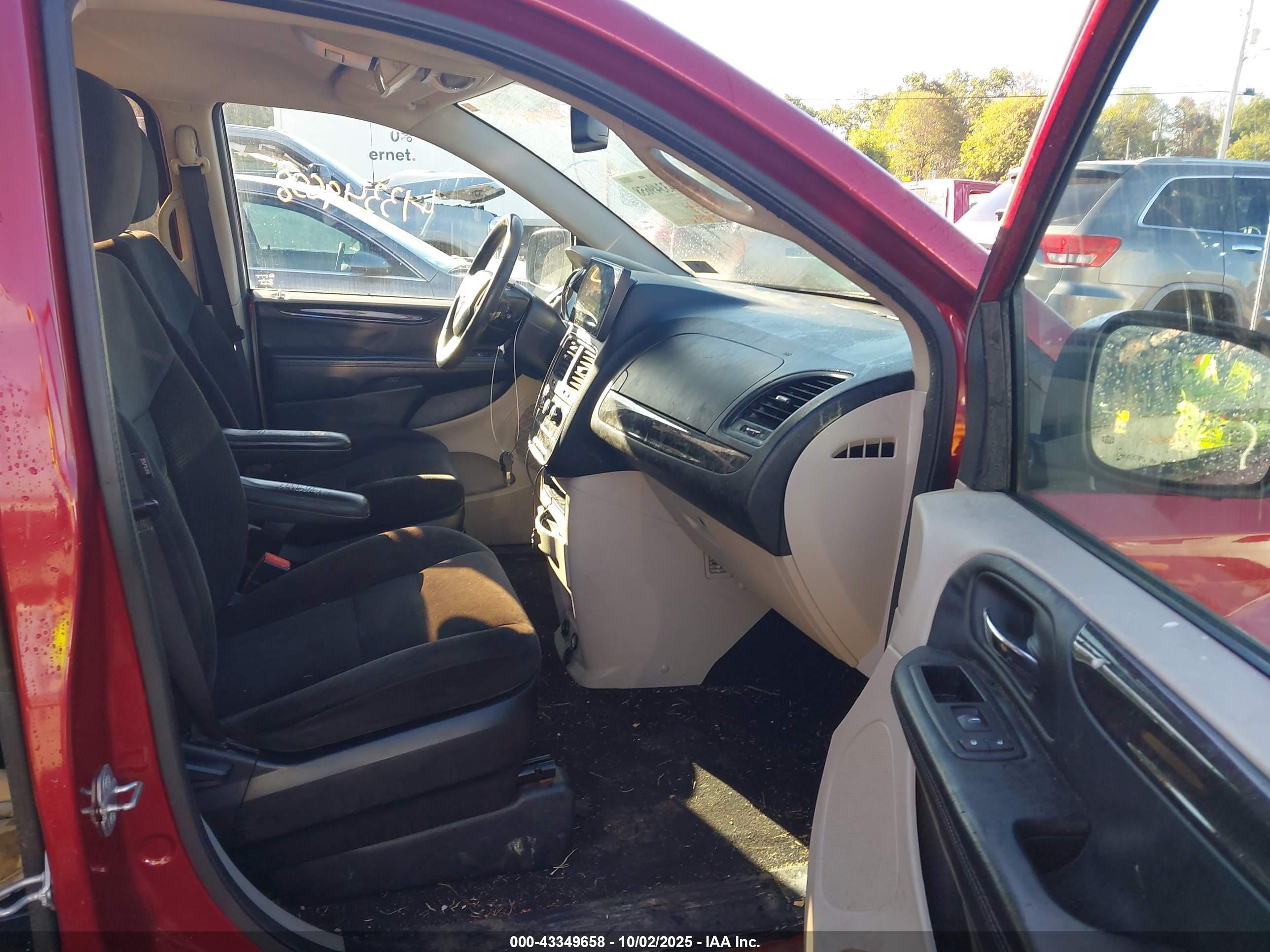 DODGE GRAND image 5
