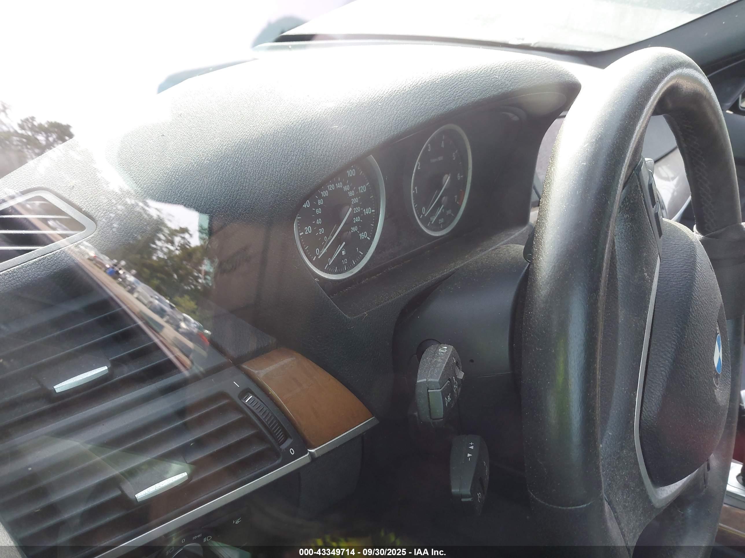 BMW X6 image 7