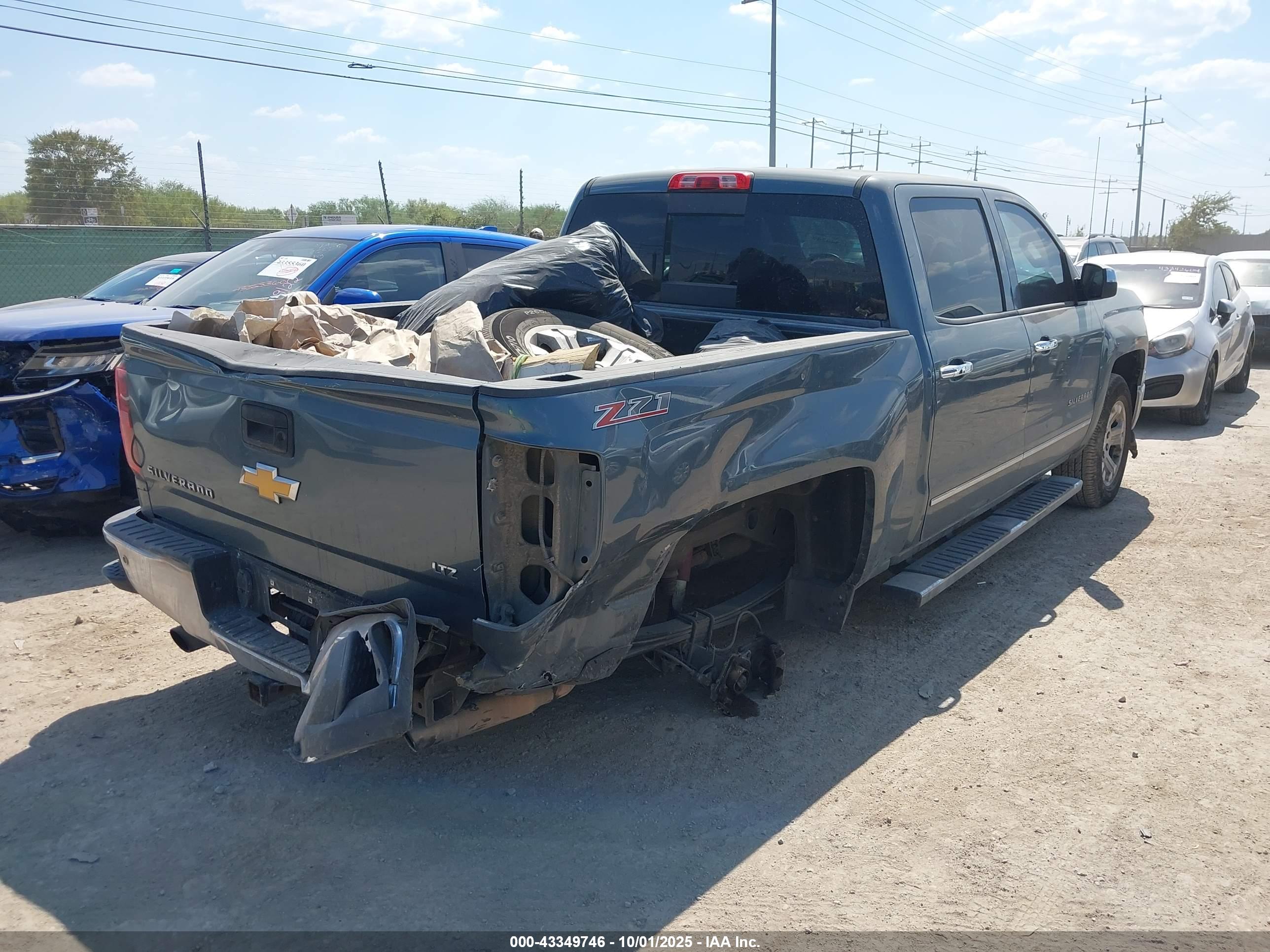 CHEVROLET SILVERADO image 4