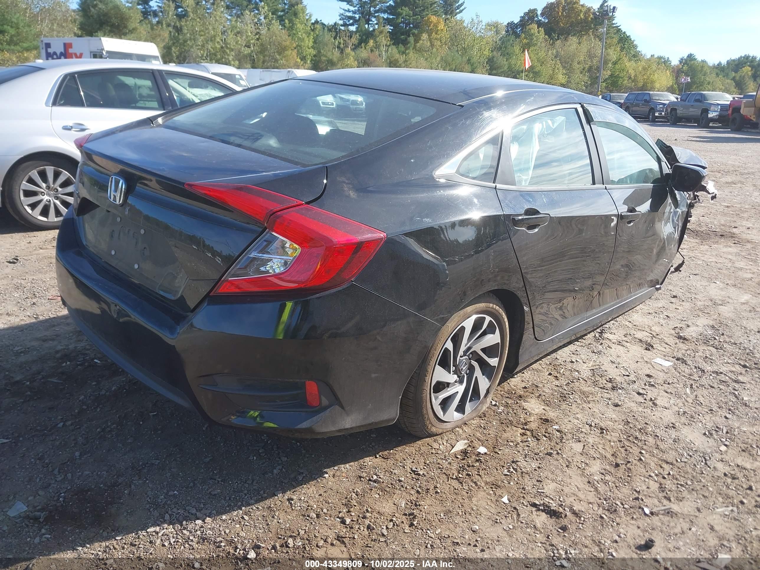 HONDA CIVIC image 4
