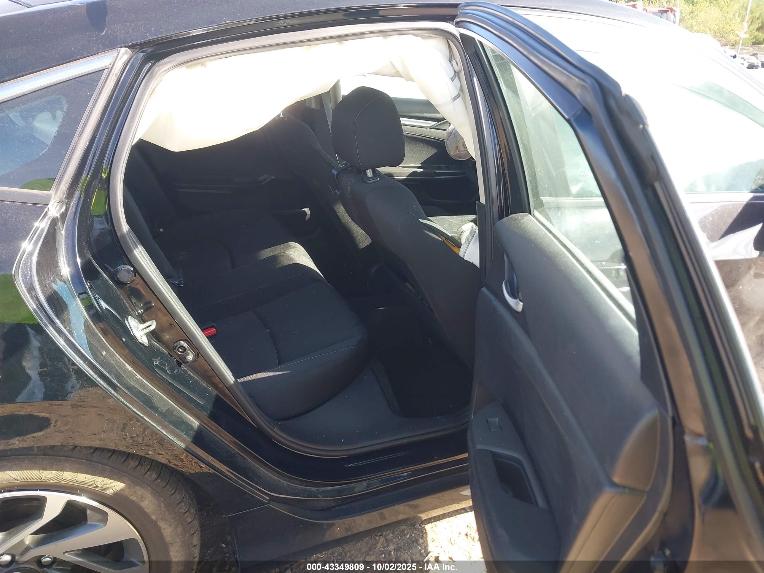 HONDA CIVIC image 8