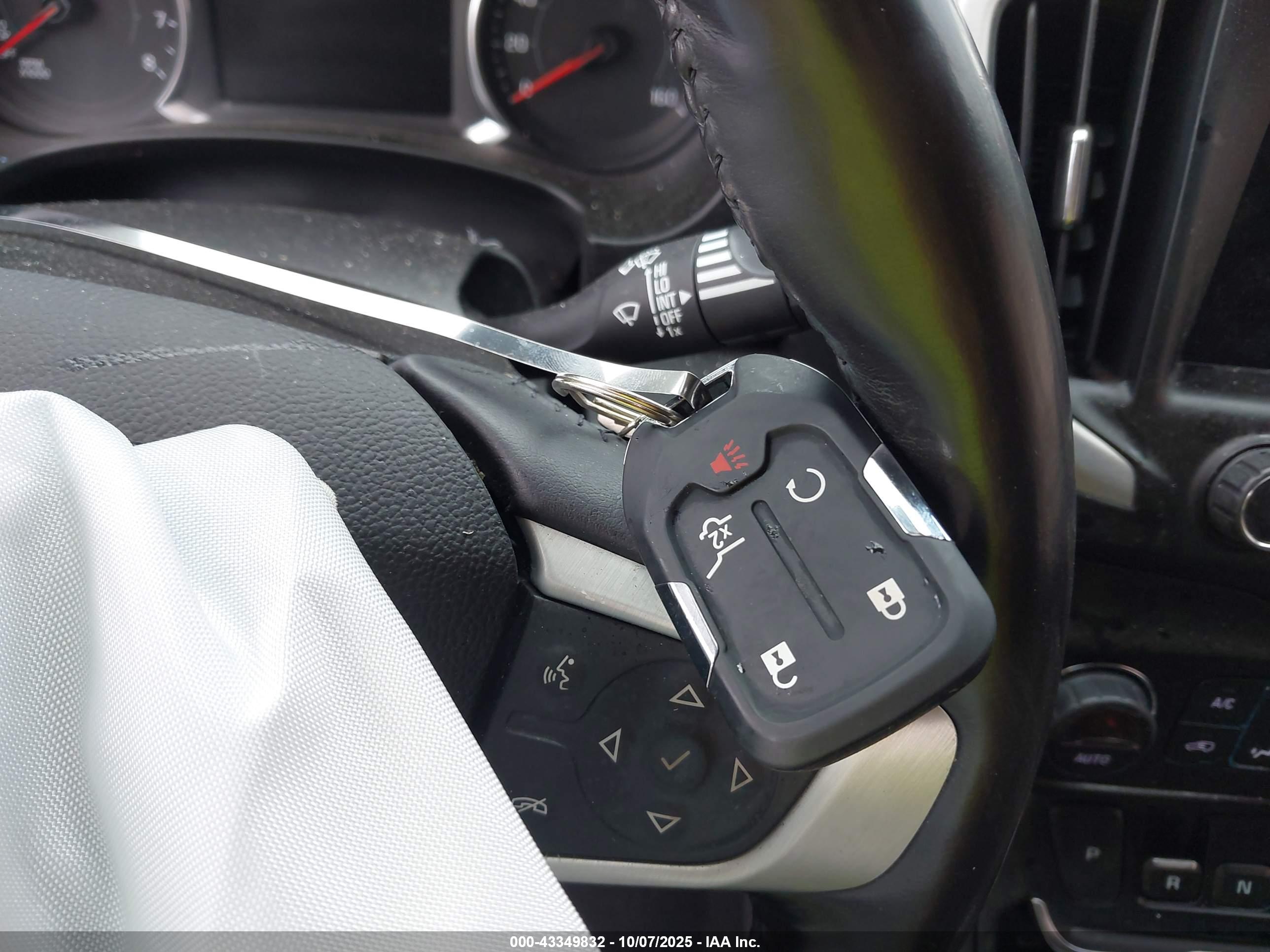 GMC TERRAIN image 11