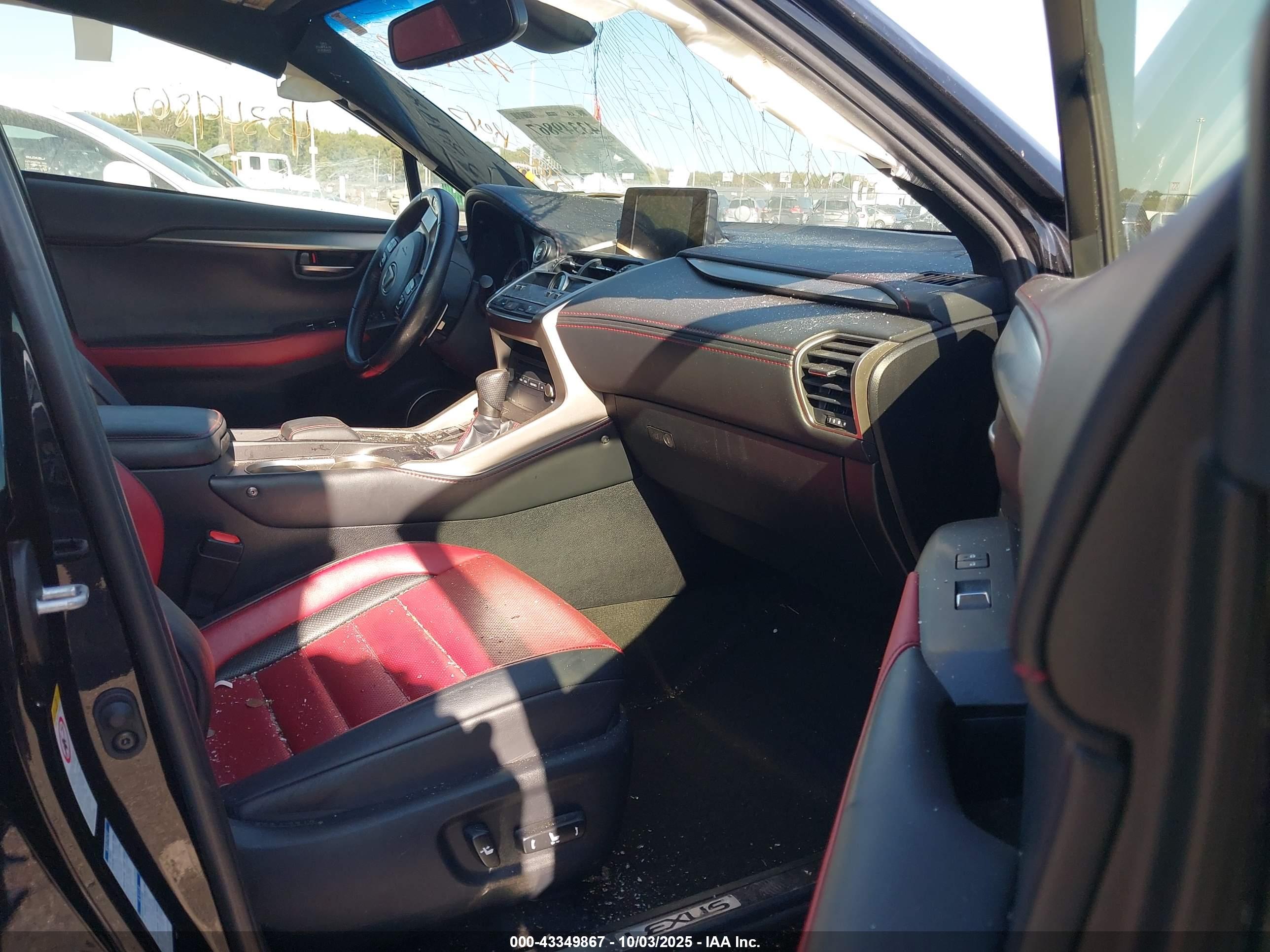 LEXUS NX image 5