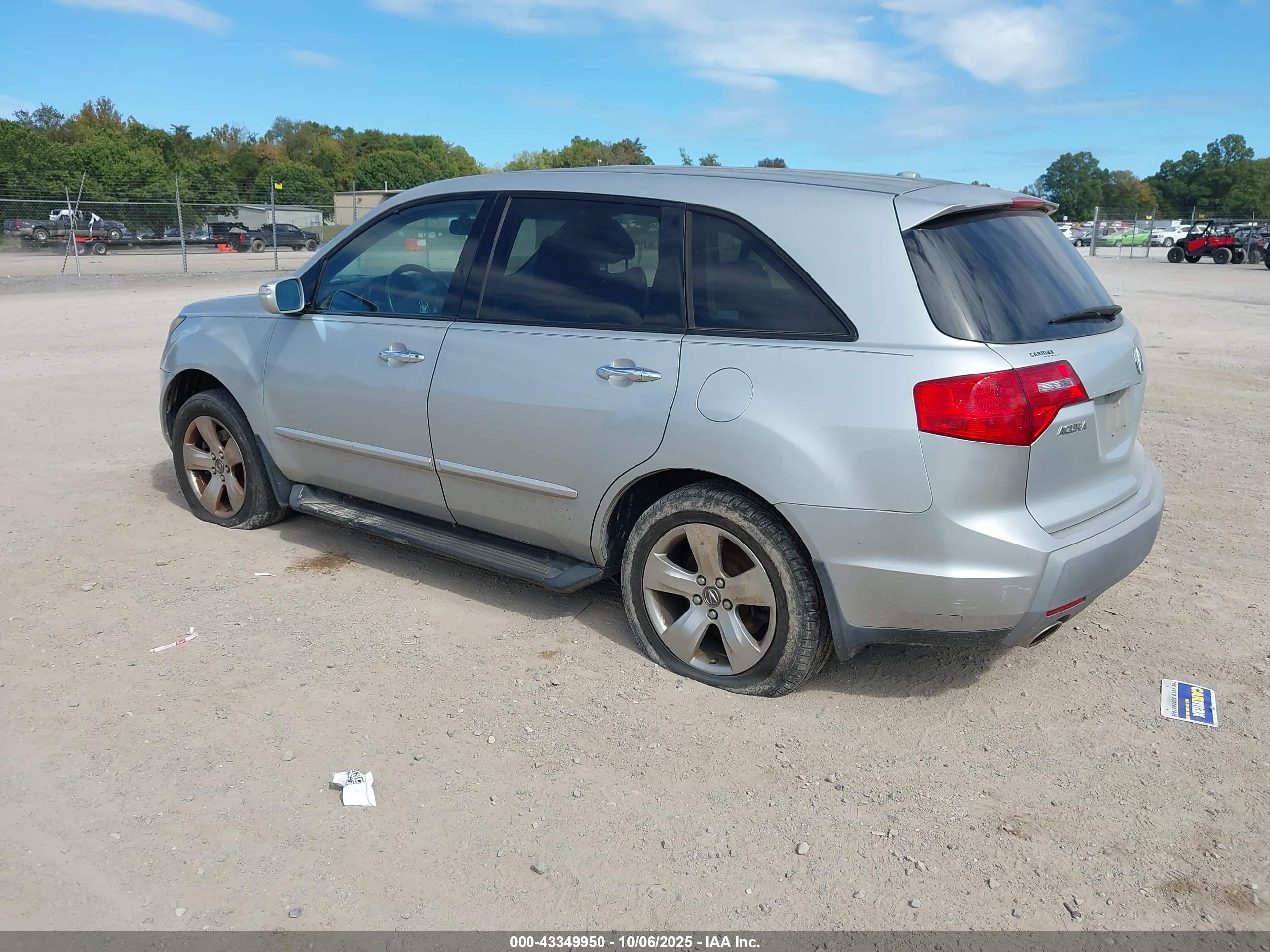 ACURA MDX image 3