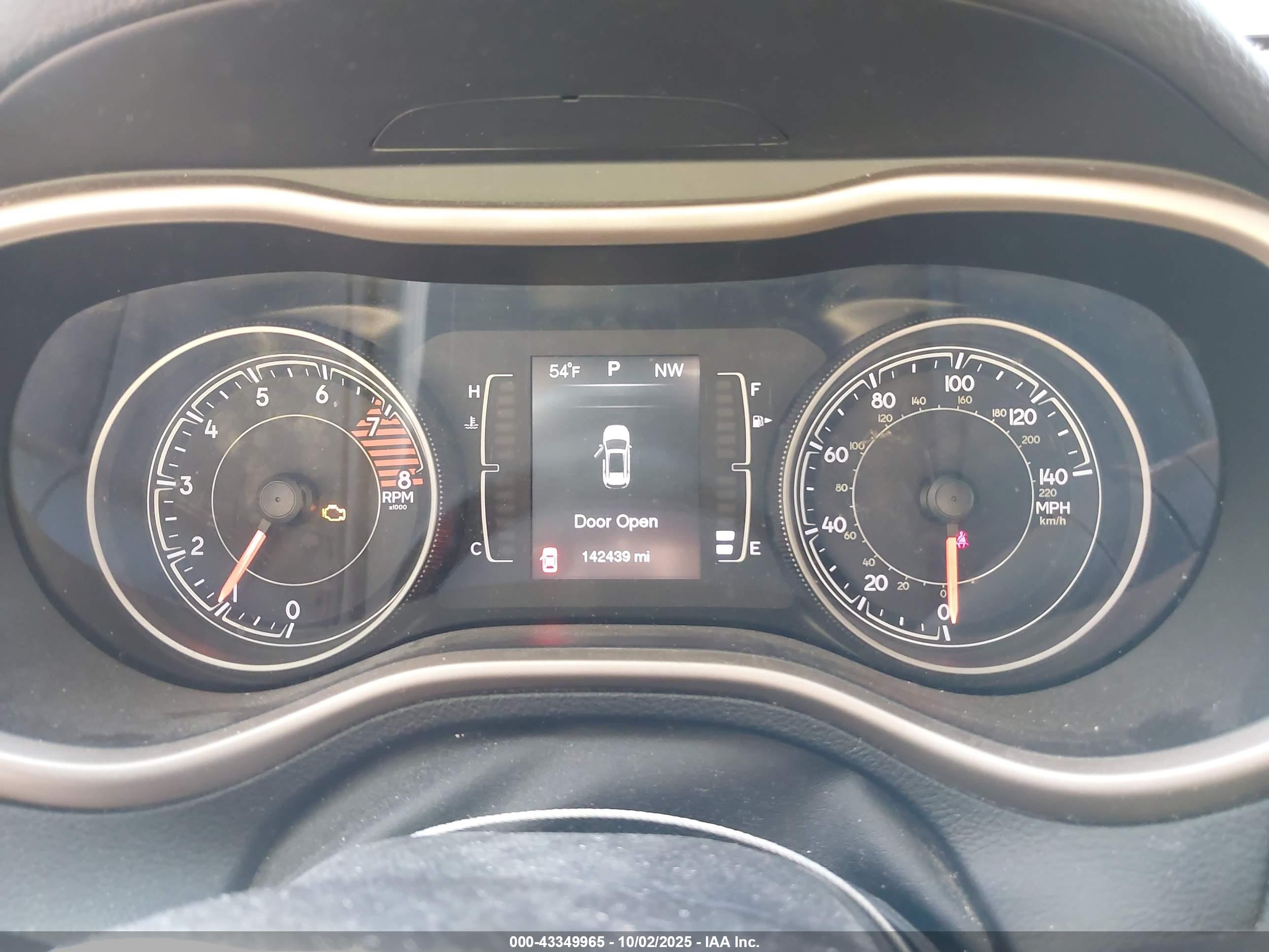 JEEP CHEROKEE image 7