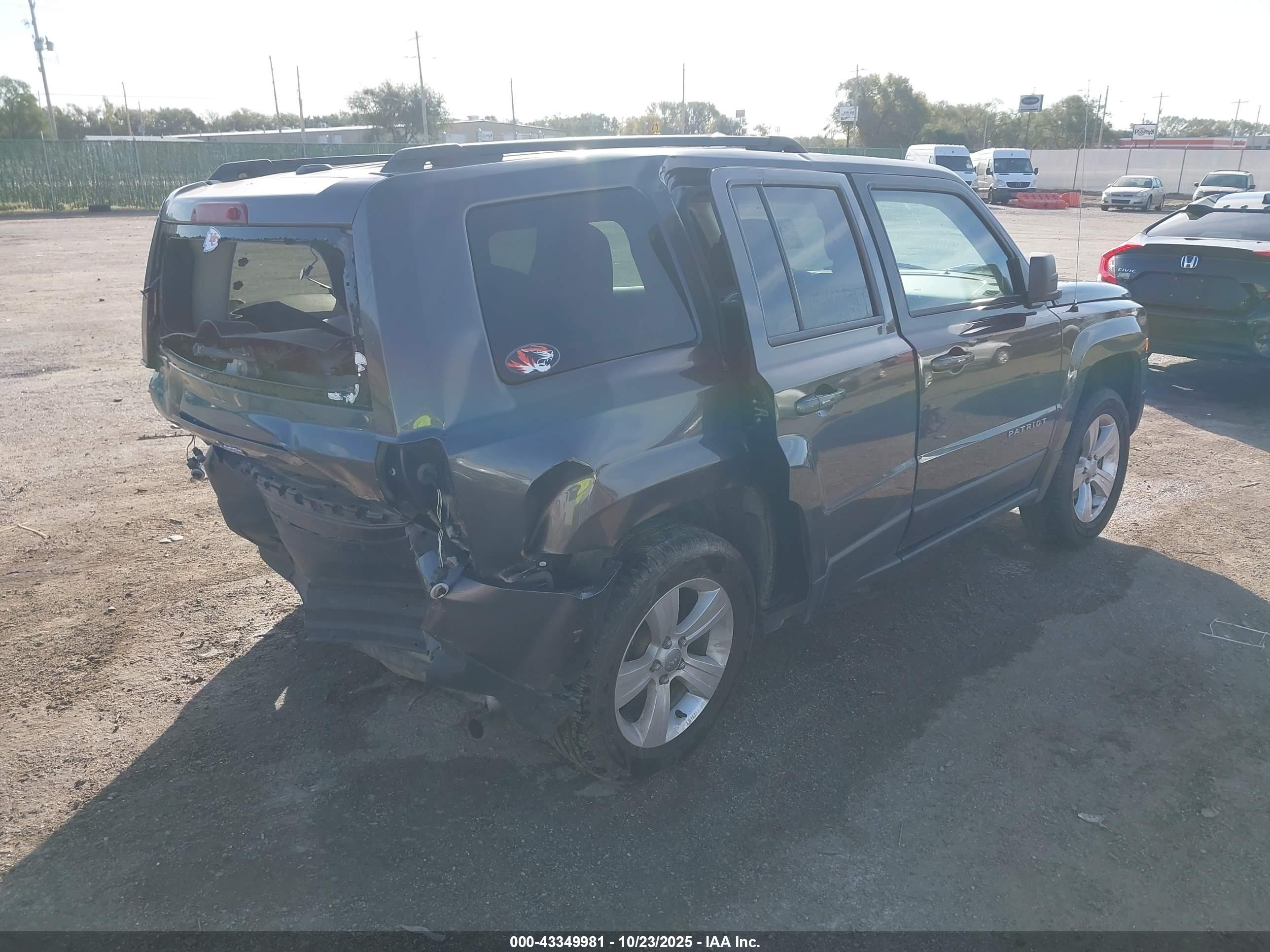 JEEP PATRIOT image 4