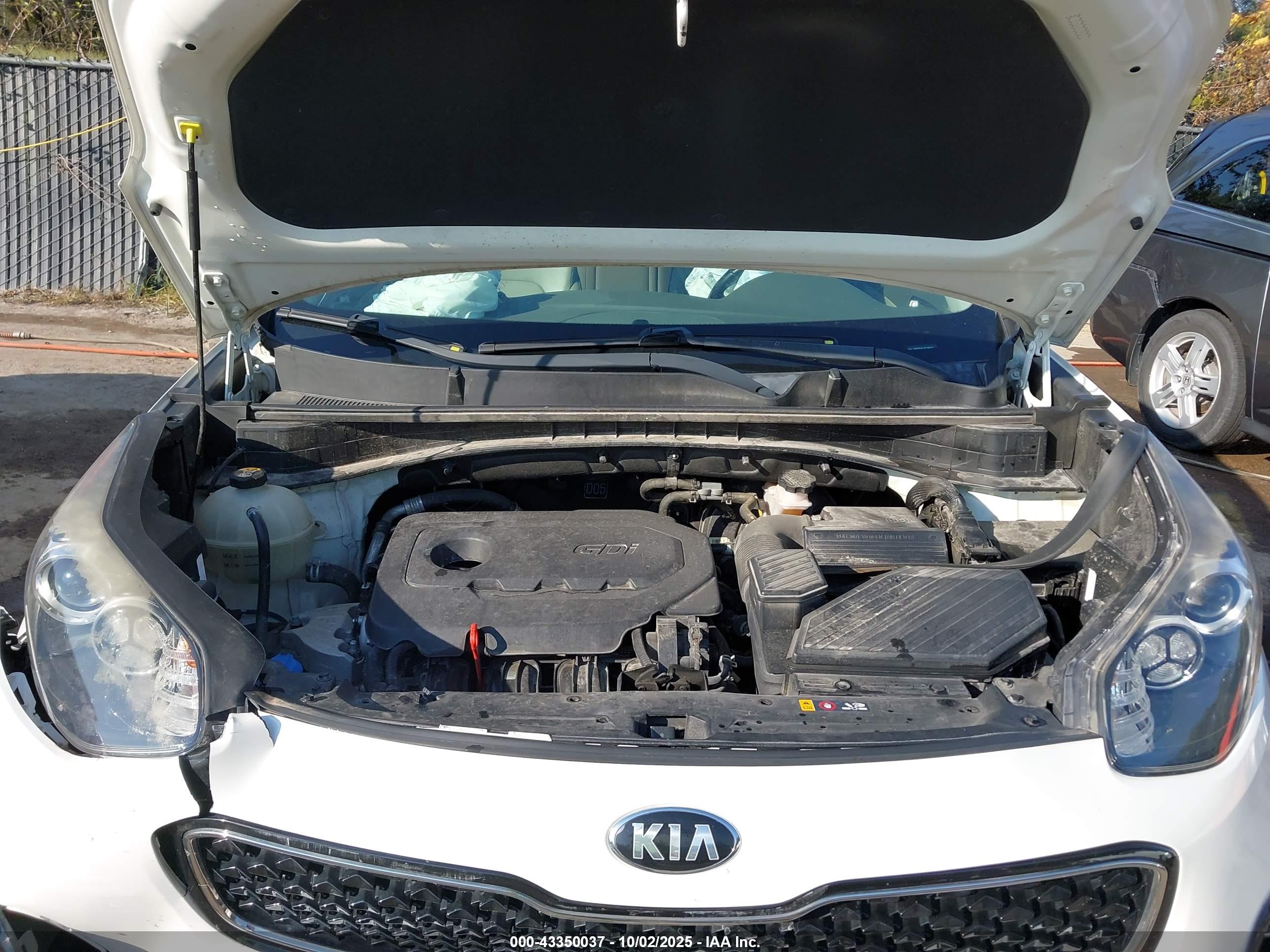 KIA SPORTAGE image 10