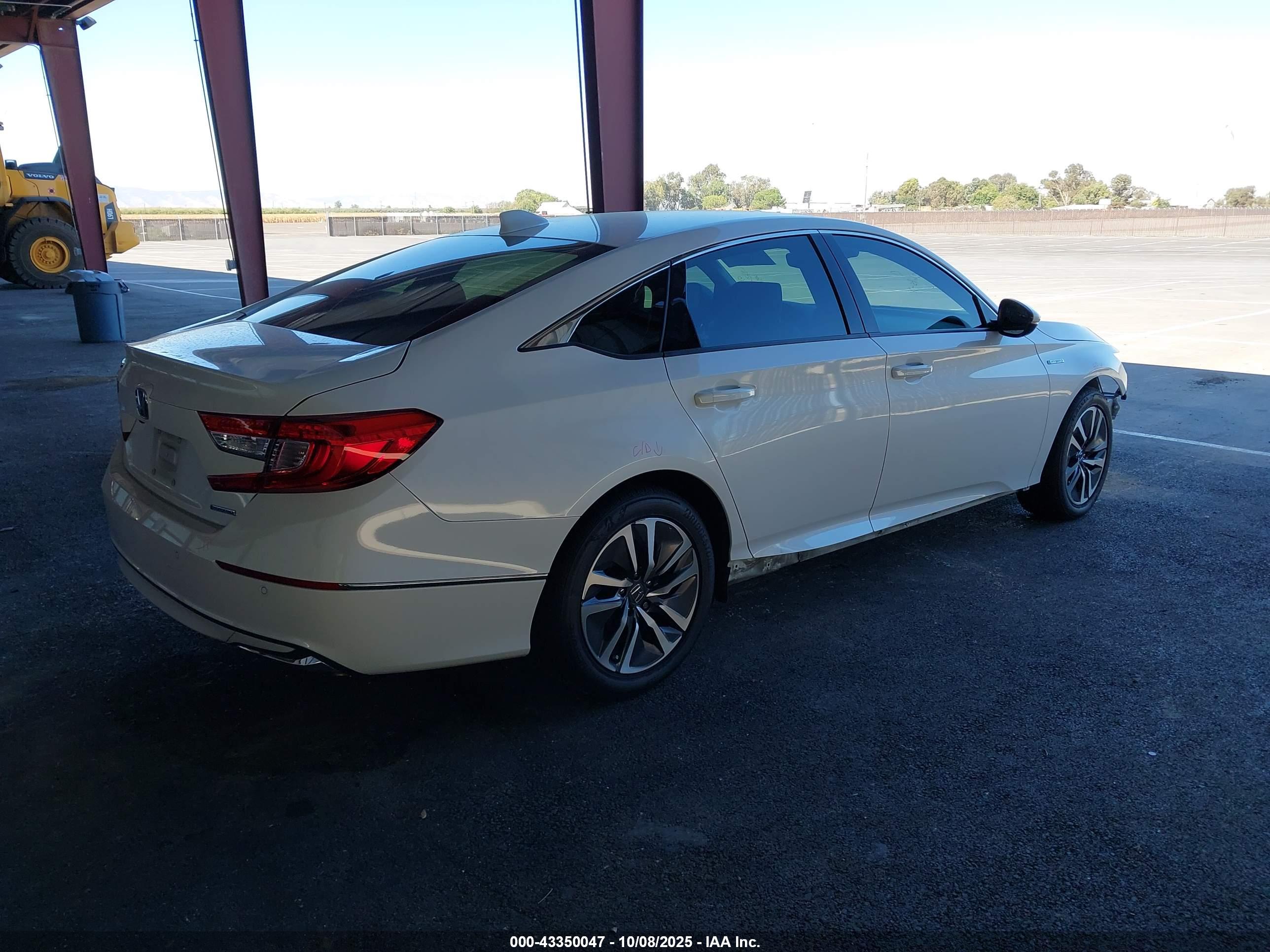 HONDA ACCORD image 4