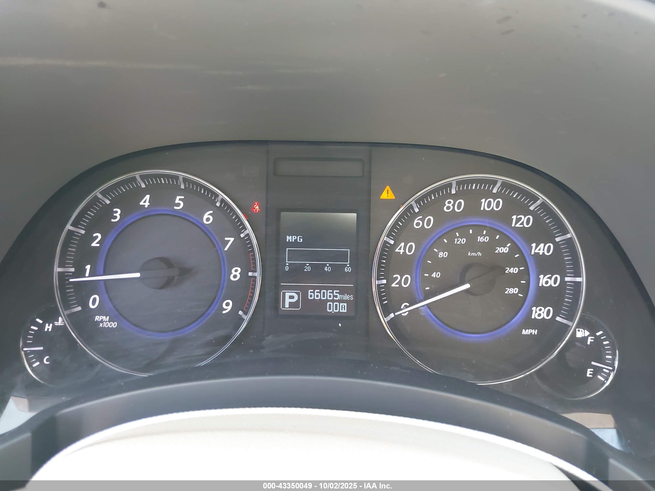 INFINITI QX70 image 7