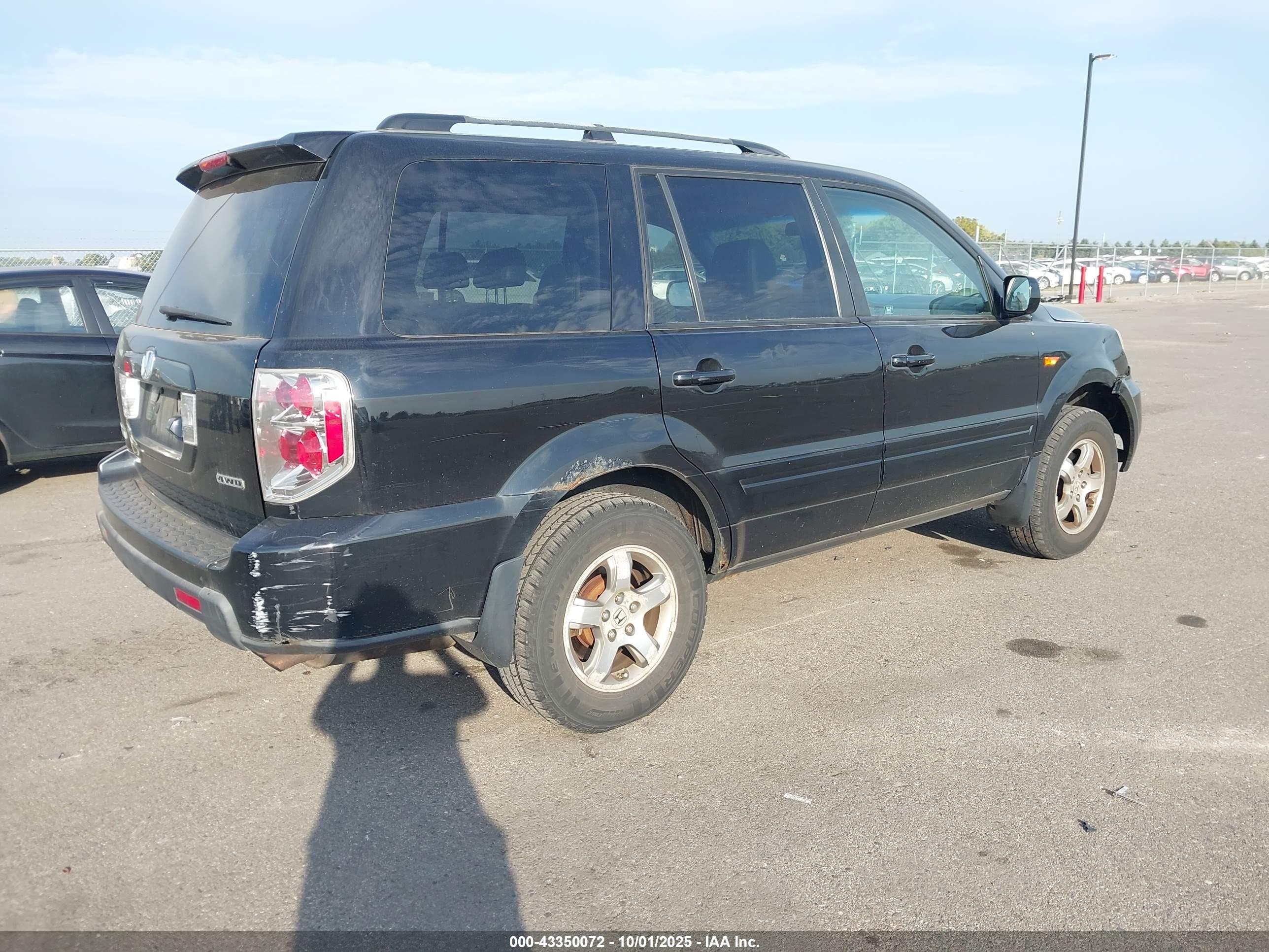 HONDA PILOT image 4