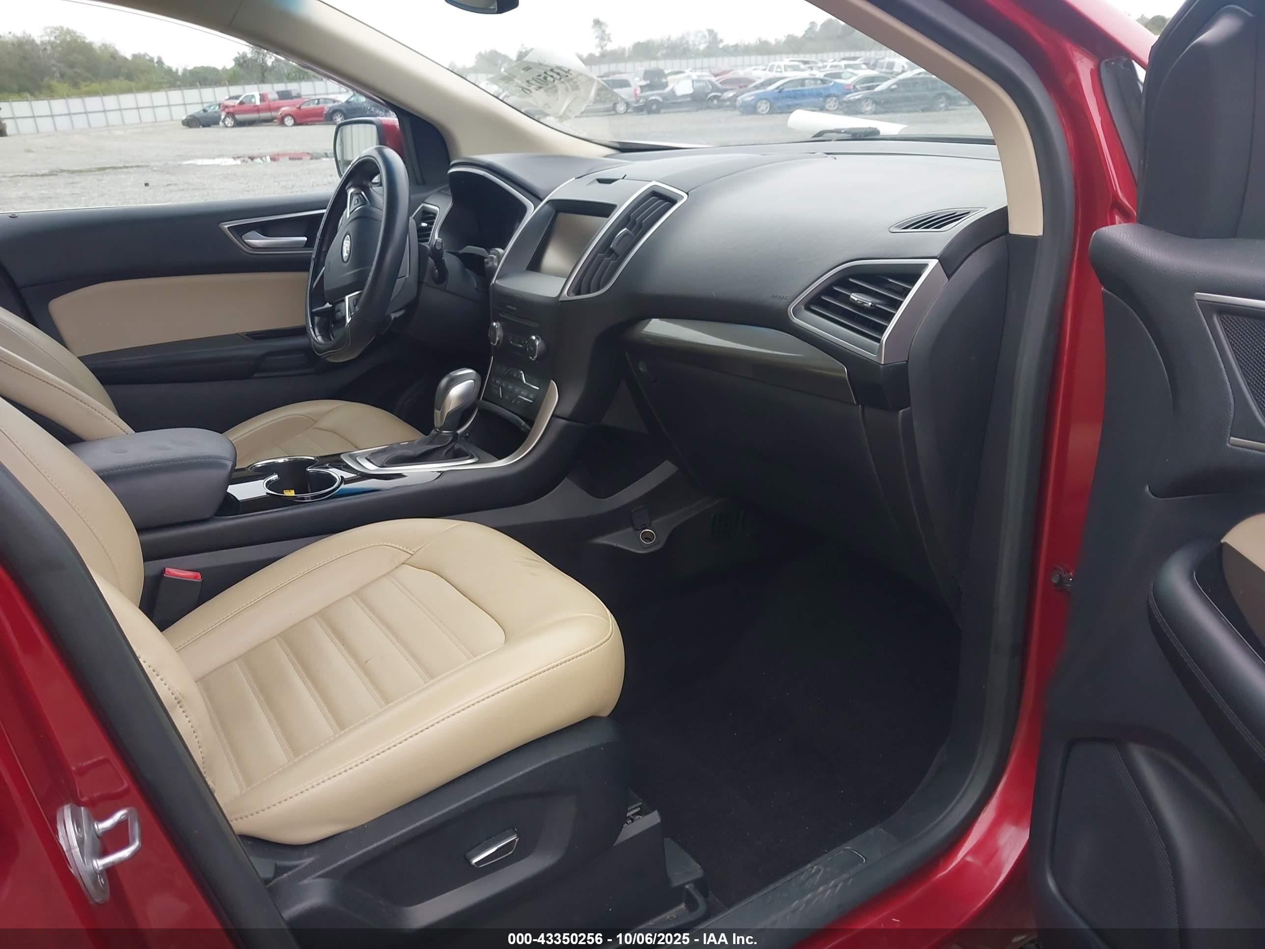 FORD EDGE image 5