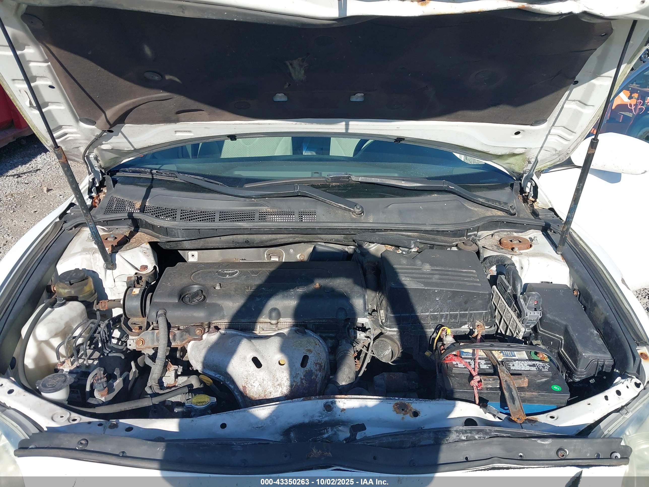 TOYOTA CAMRY image 10