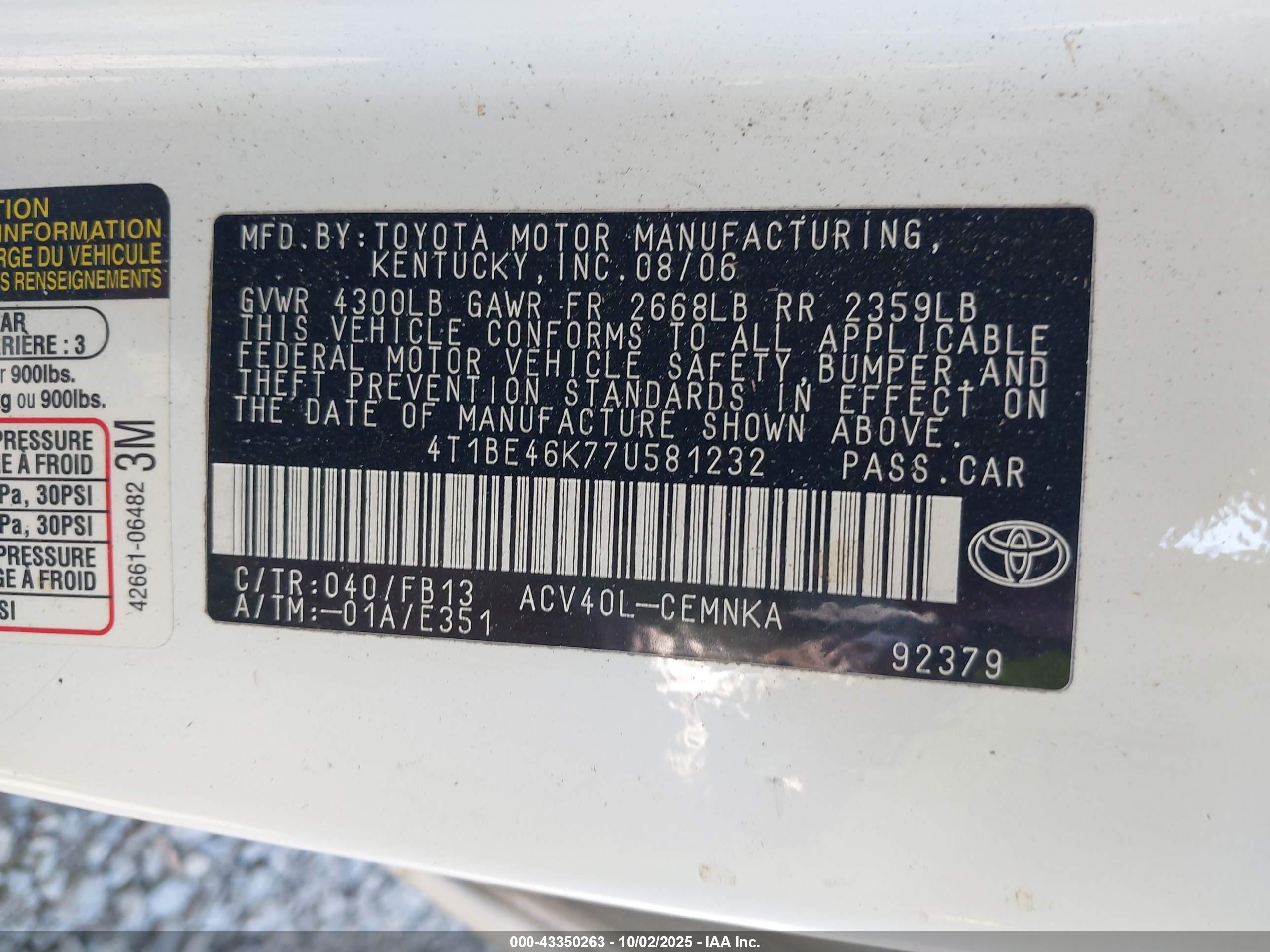 TOYOTA CAMRY image 9