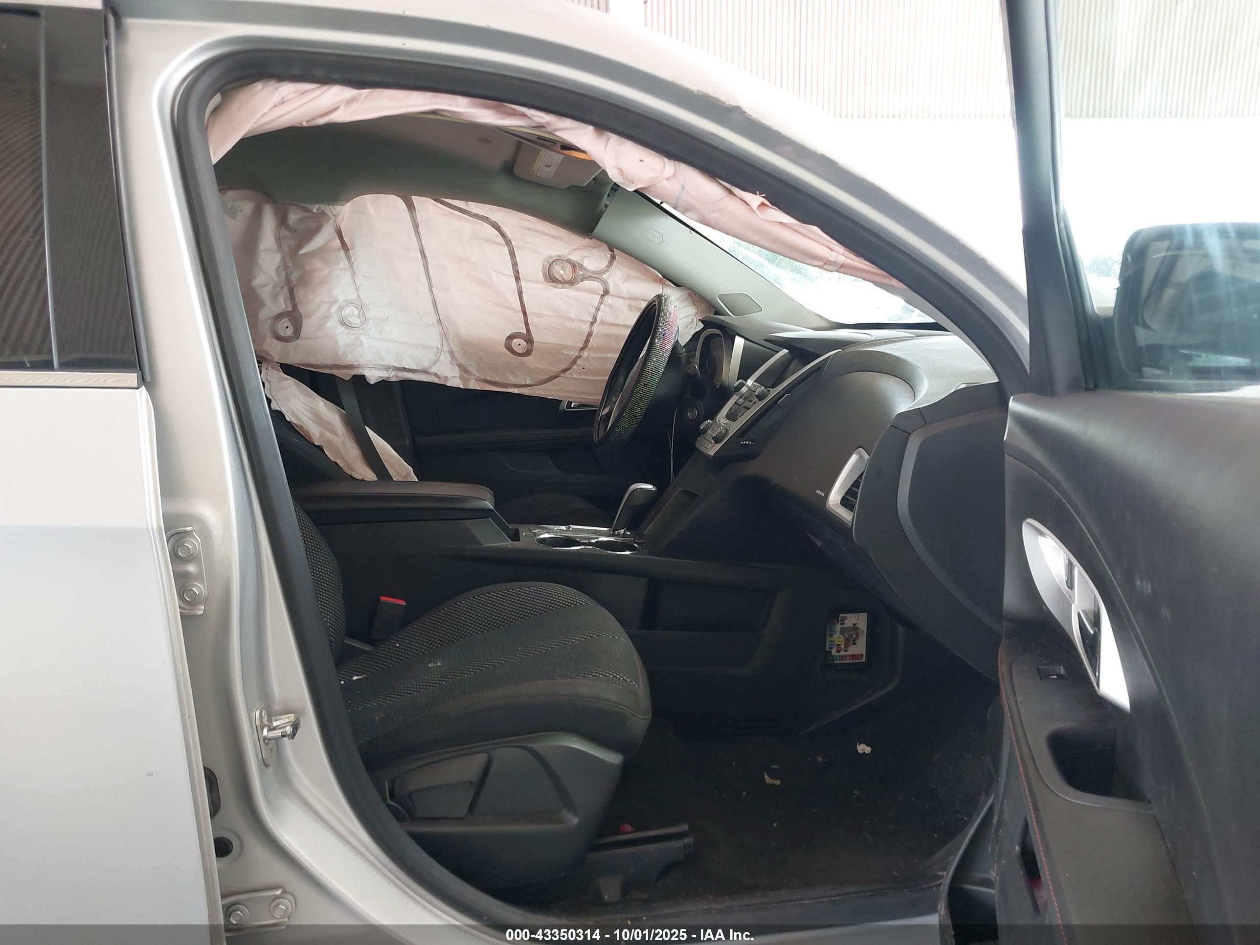 CHEVROLET EQUINOX image 5