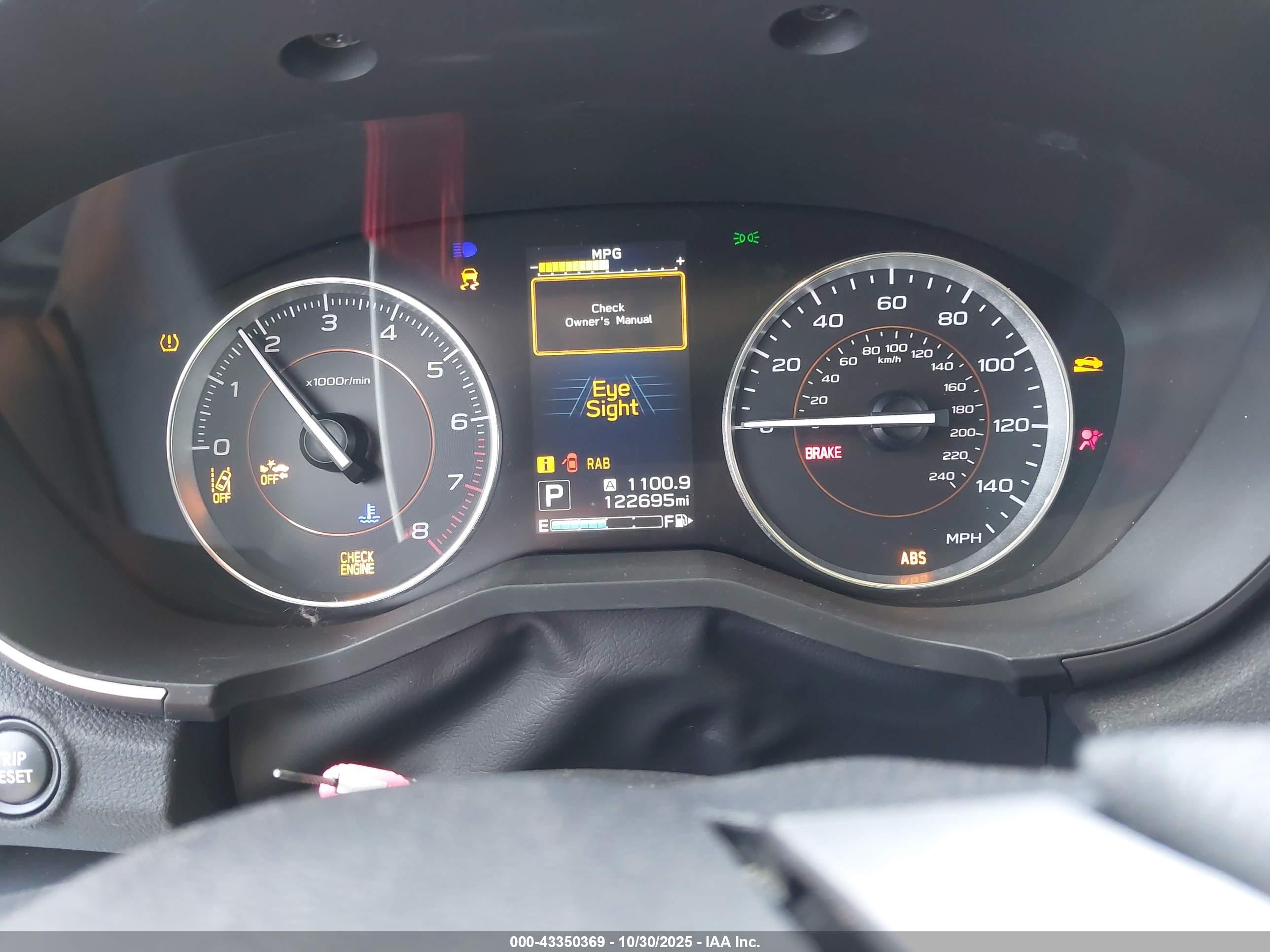 SUBARU CROSSTREK image 7
