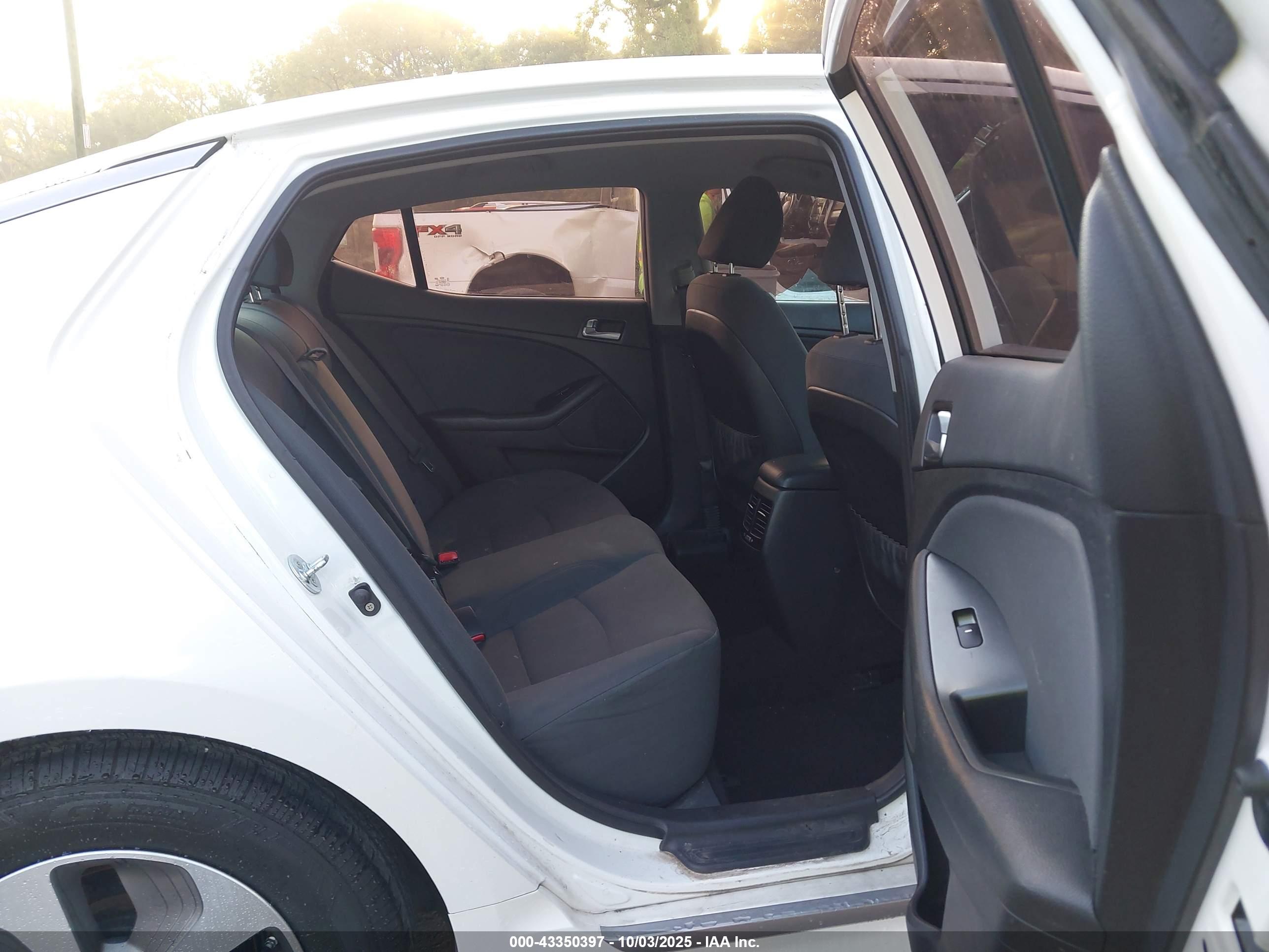 KIA OPTIMA image 8