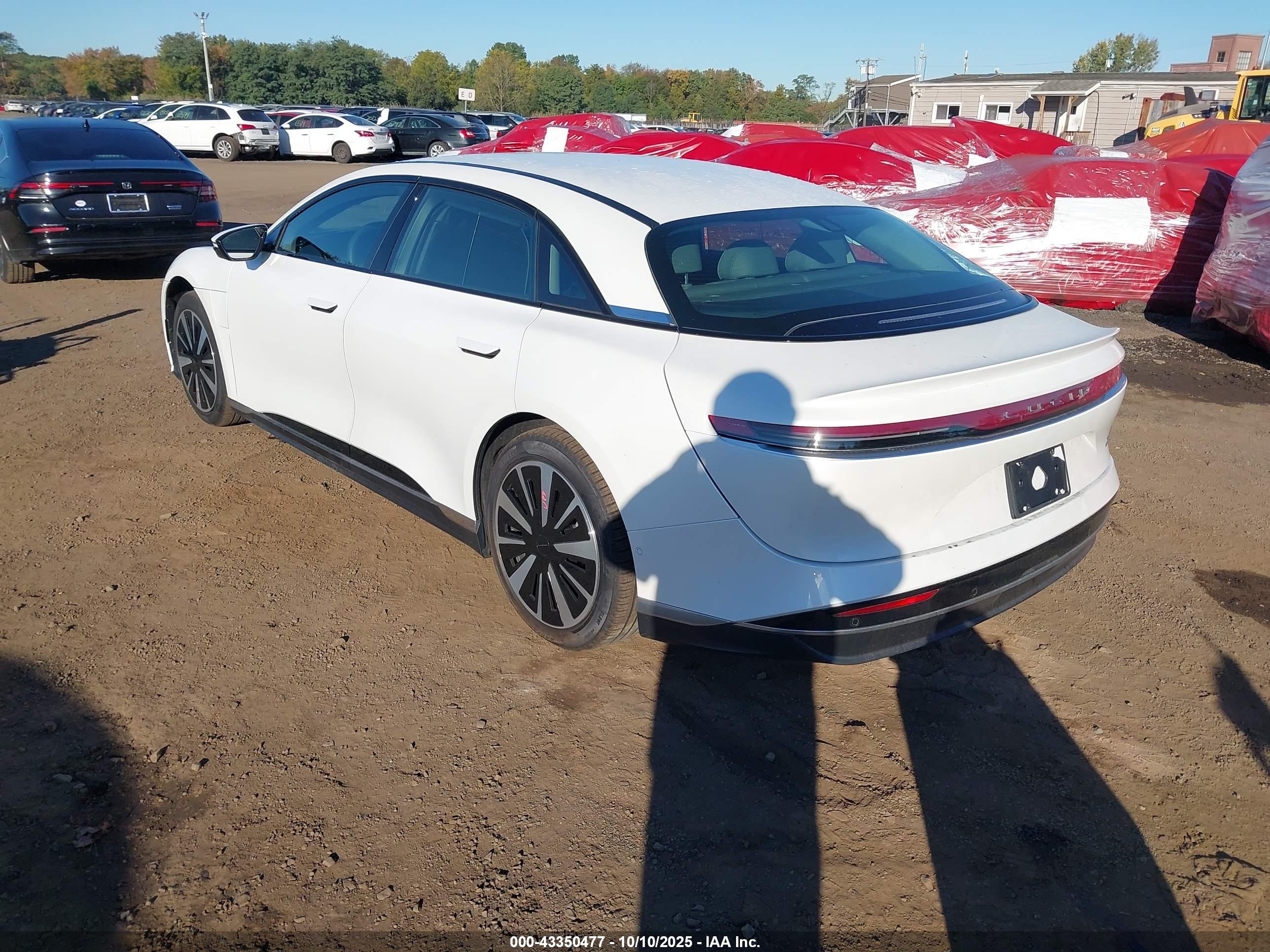 LUCID AIR image 3