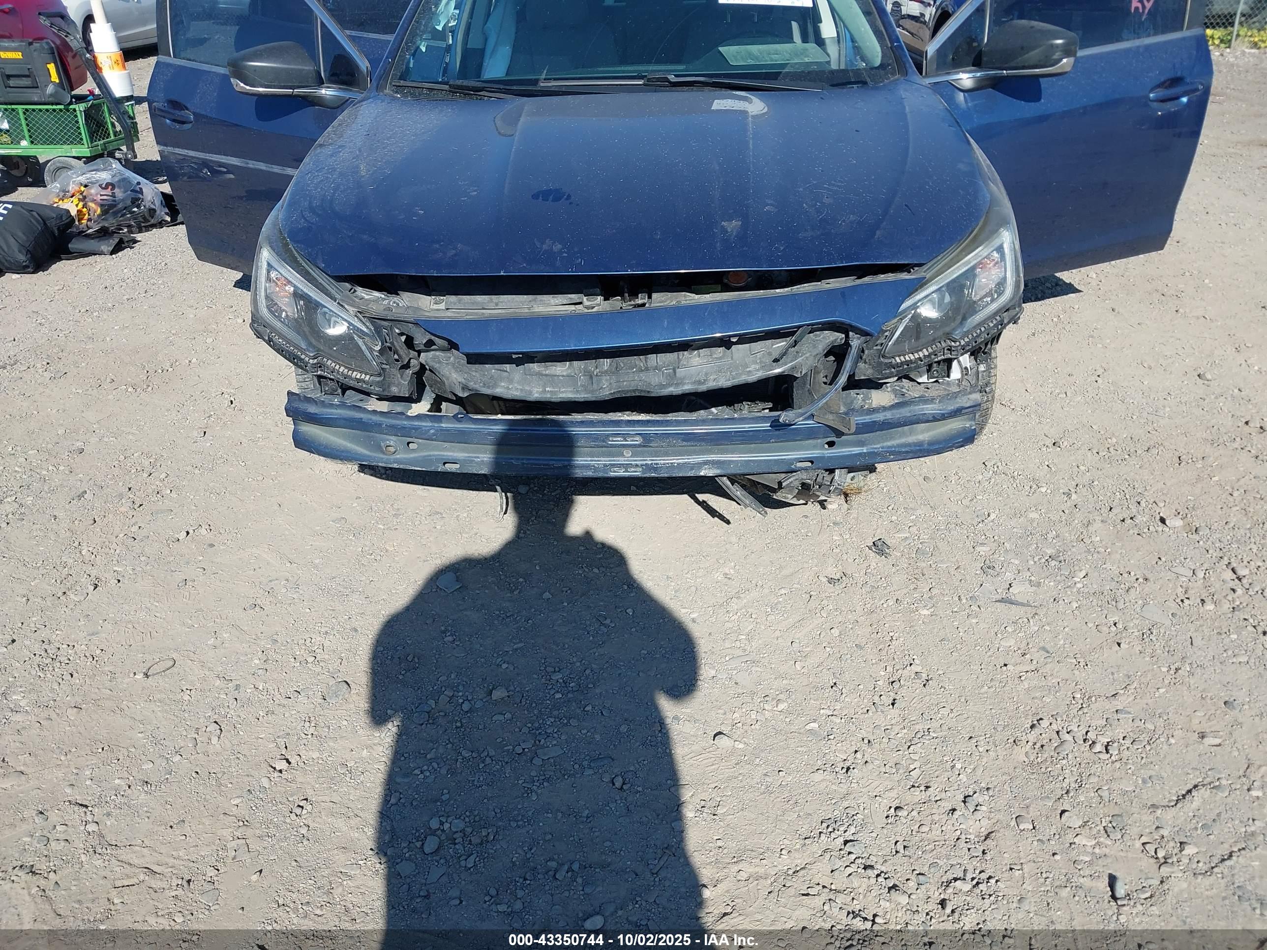 SUBARU LEGACY image 6