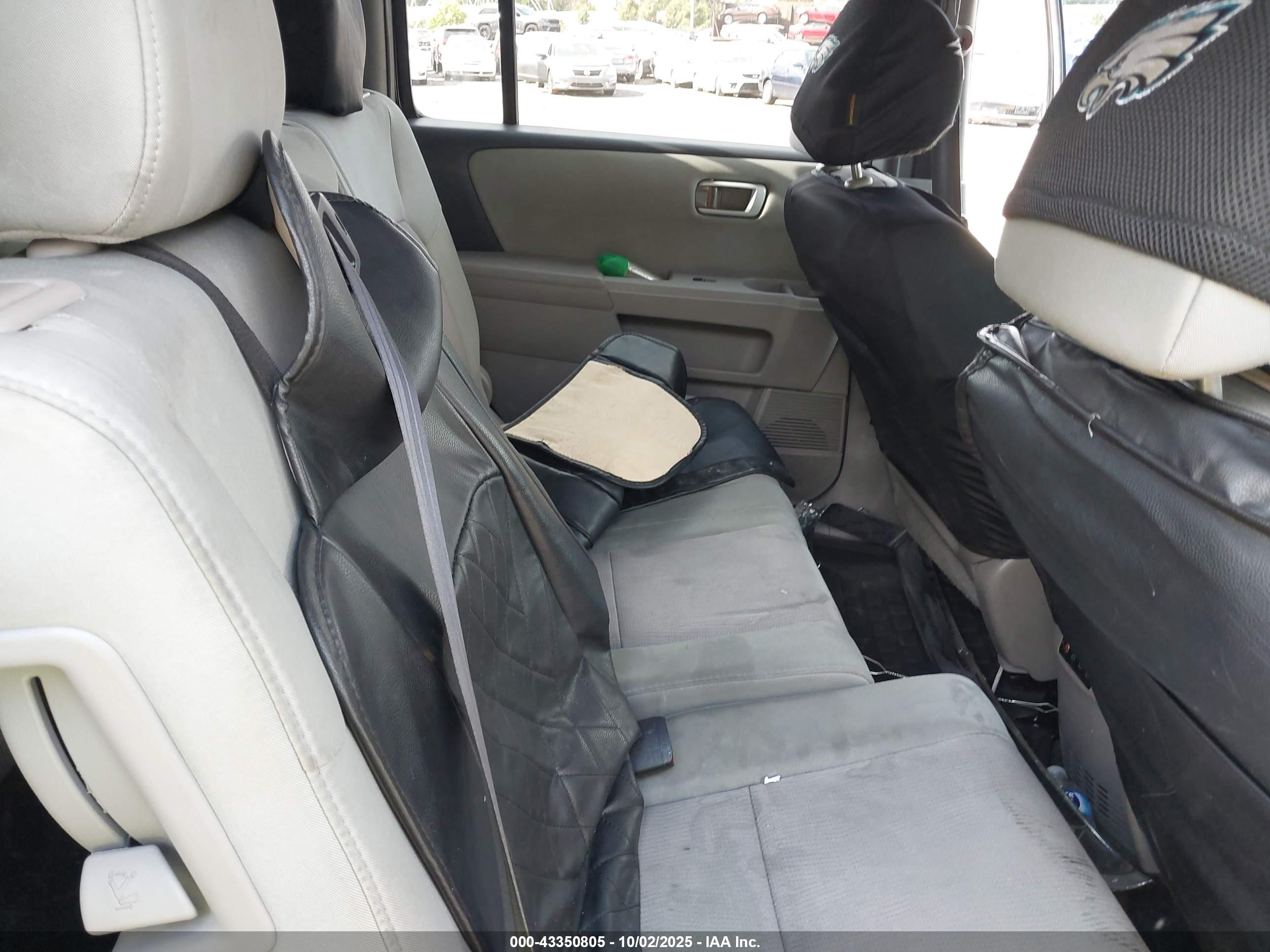 HONDA PILOT image 8