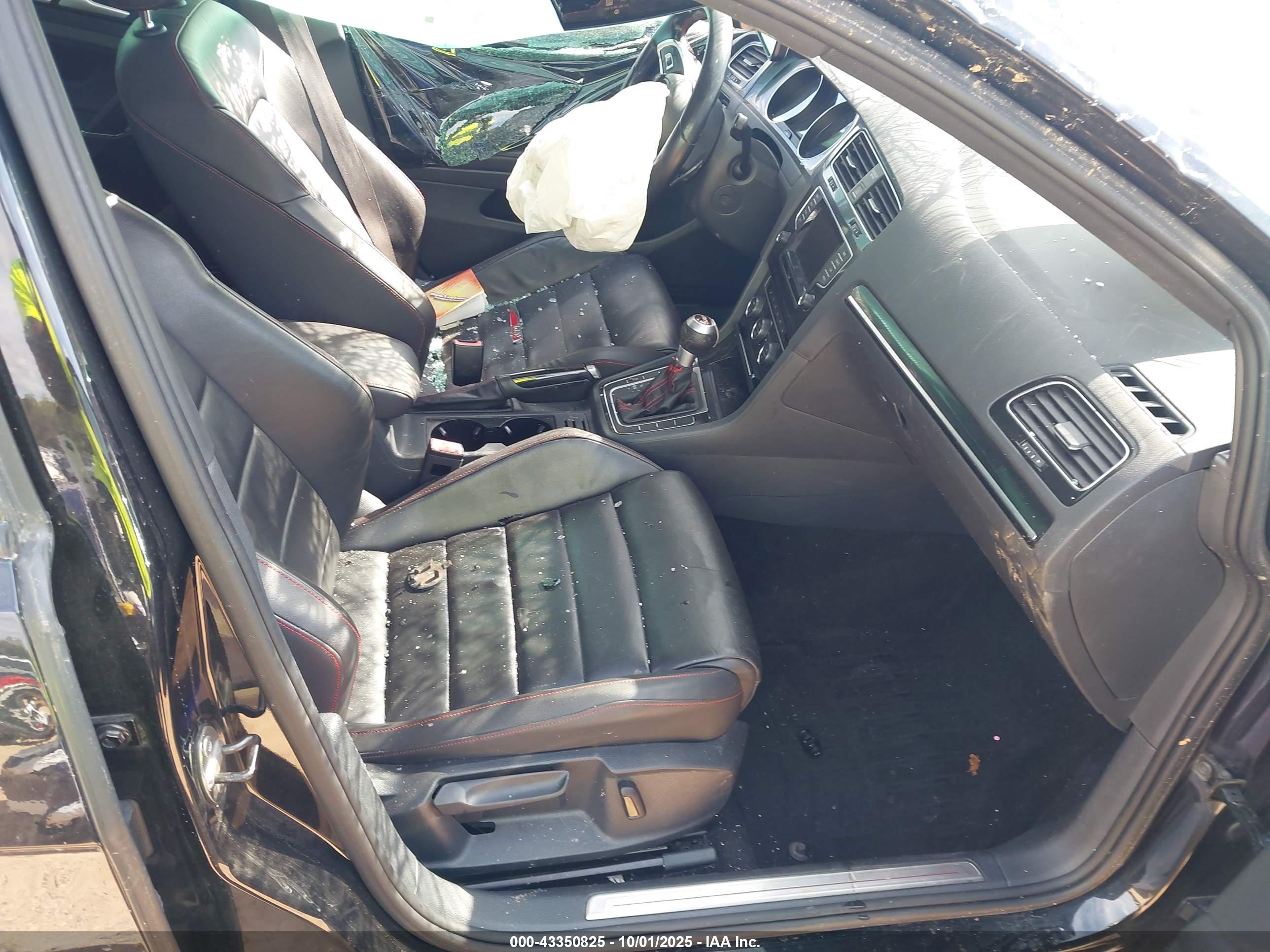 VOLKSWAGEN GOLF image 5