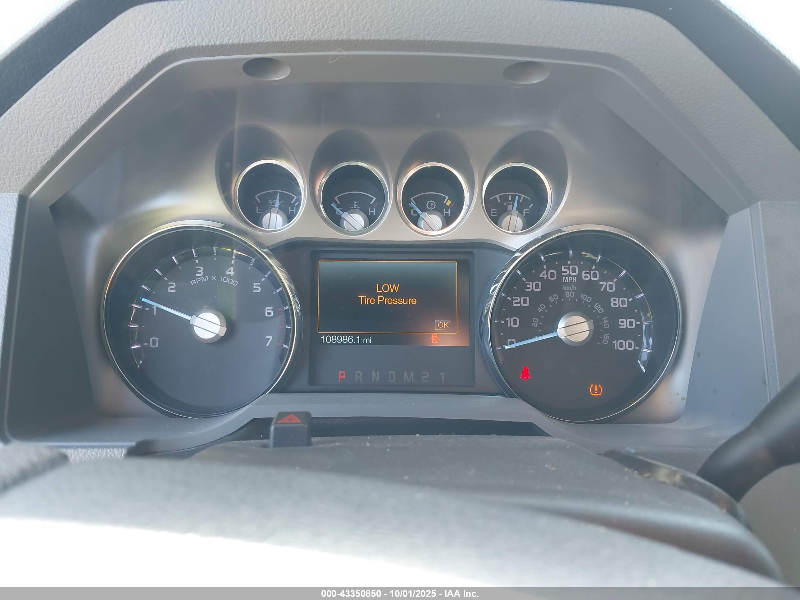 FORD F-250 image 7