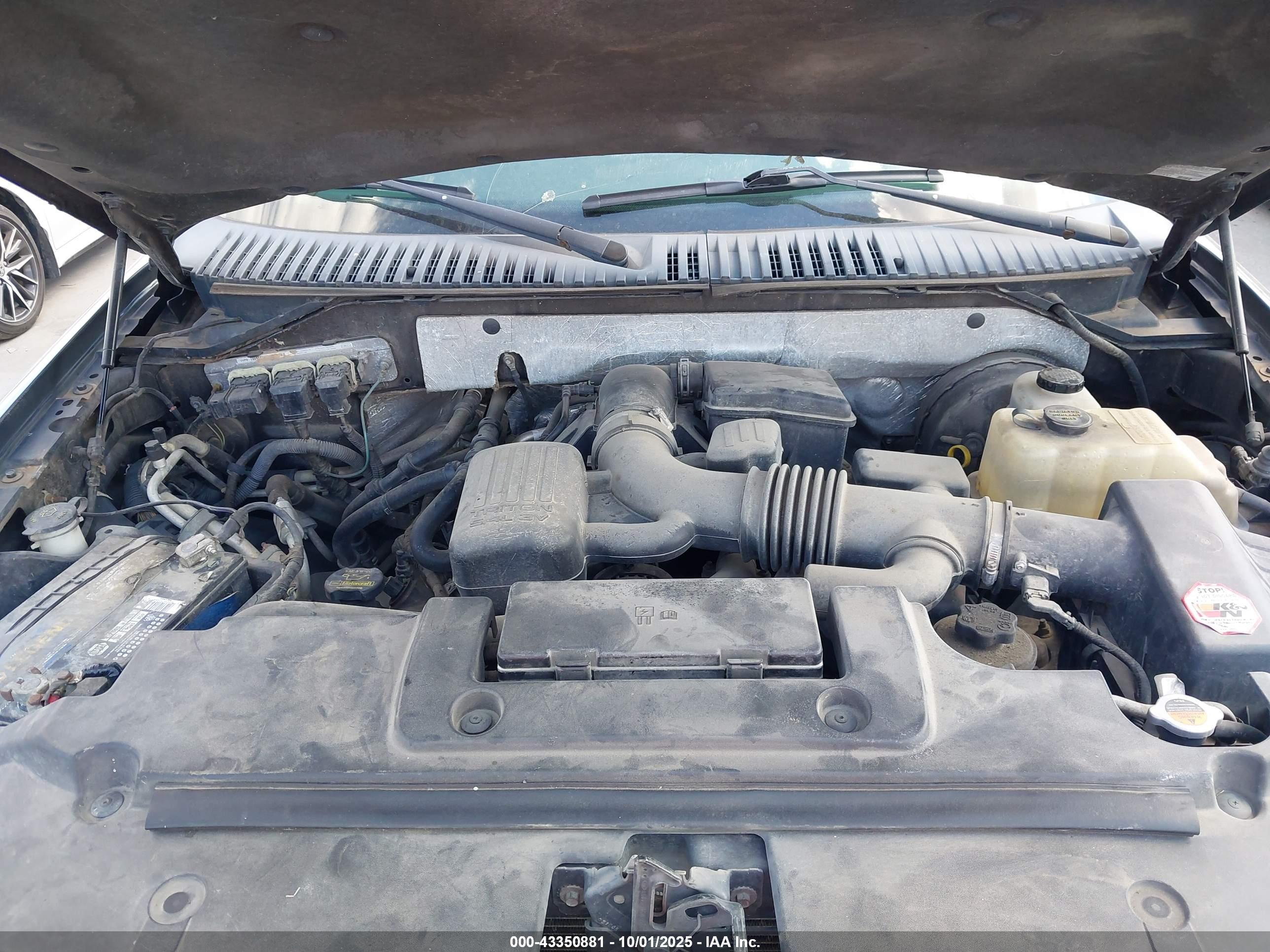 FORD EXPEDITION image 10