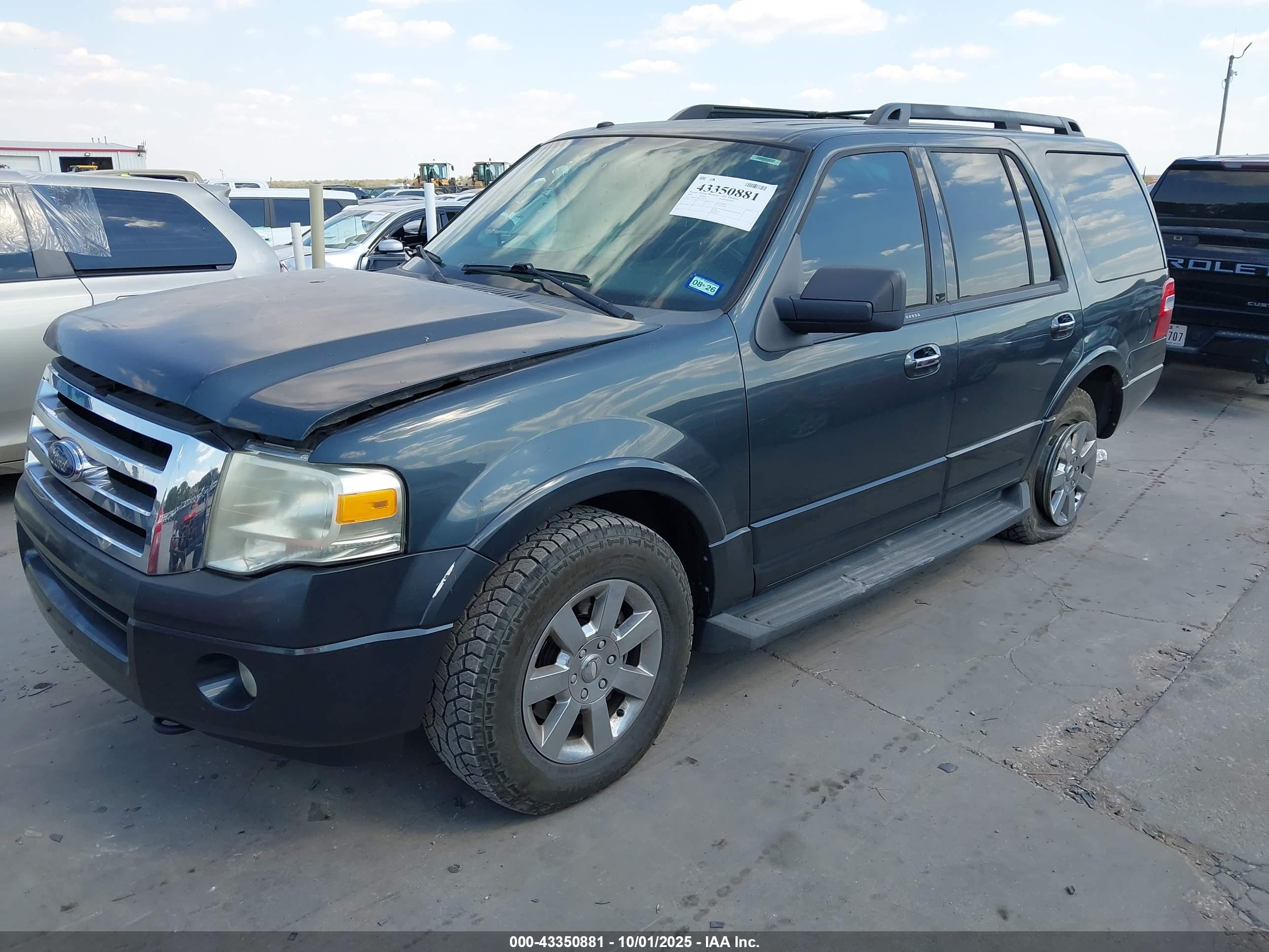 FORD EXPEDITION image 2
